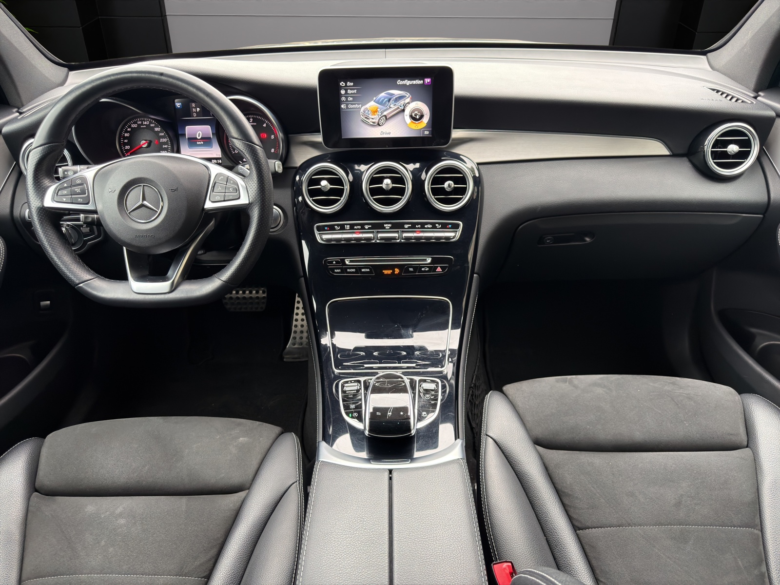 Image MERCEDES-BENZ GLC-250 GLC Coupé 250 d AMG Line 4Matic 9G-Tronic