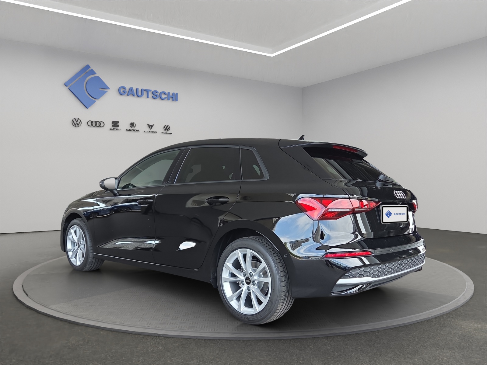 AUDI A3 Sportback TFSI 110 kW Attraction S tronic-image-3