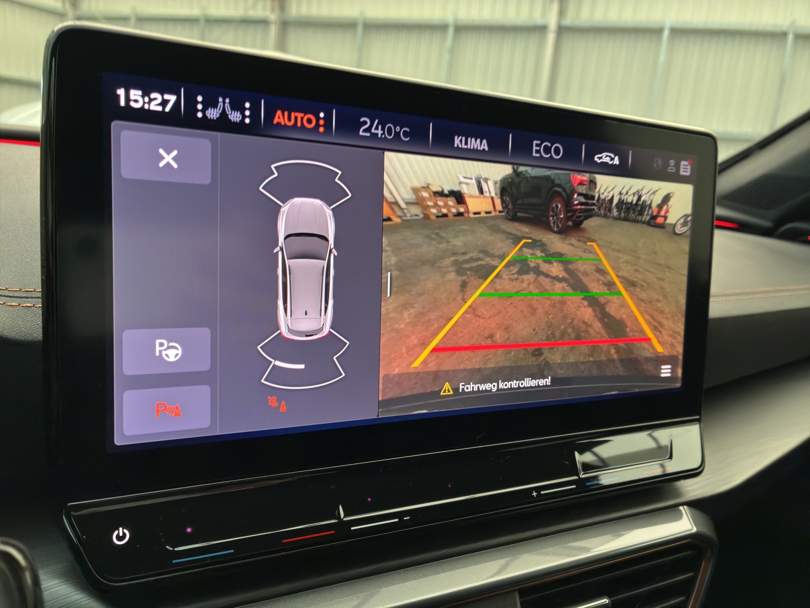 CUPRA Formentor 1.4 e-HYBRID pHEV VZ DSG - Anhängekupplung - Rückfahrkamera-image-11
