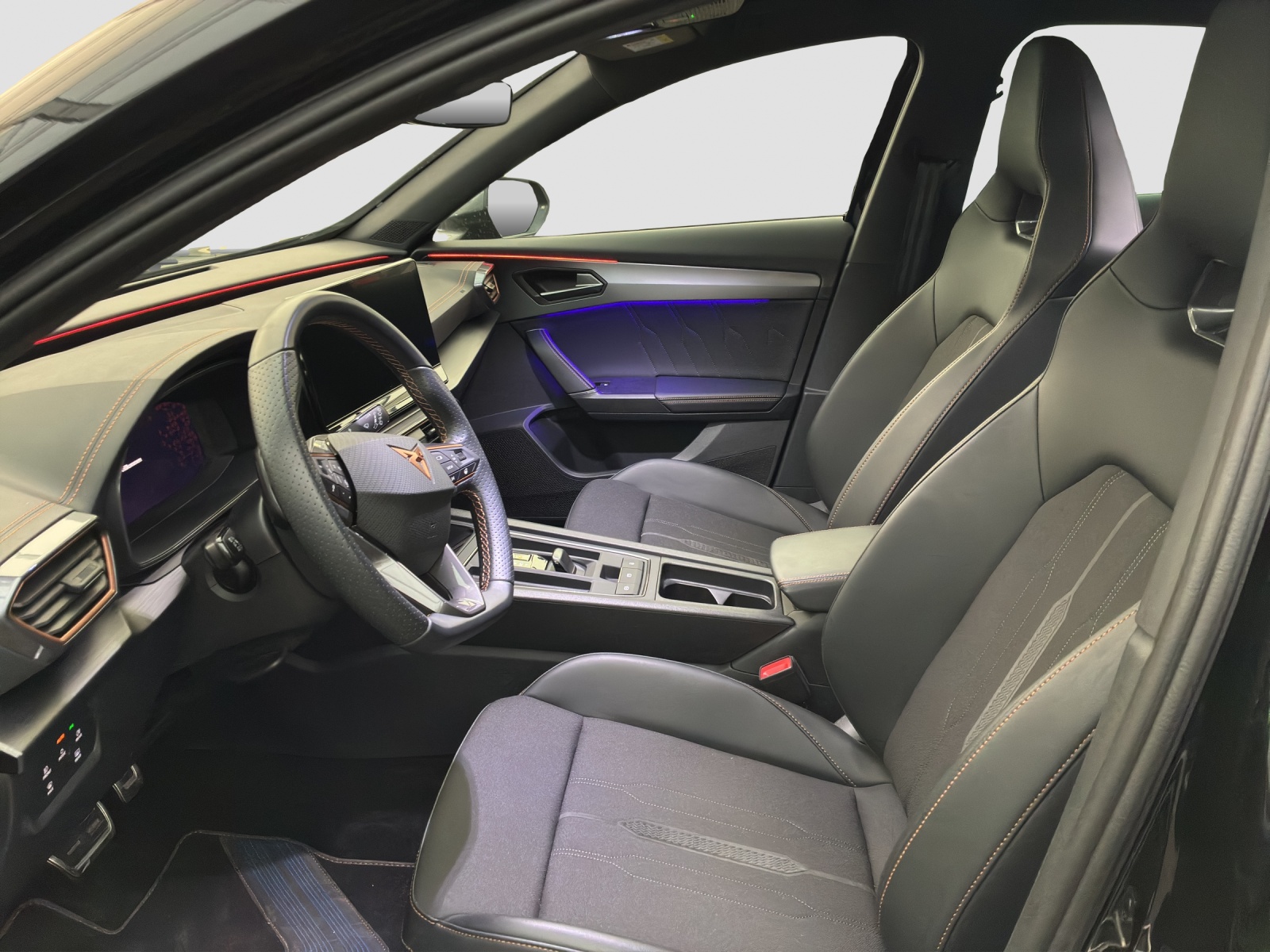 CUPRA Formentor 1.4 e-HYBRID pHEV VZ DSG - Anhängekupplung - Rückfahrkamera-image-5