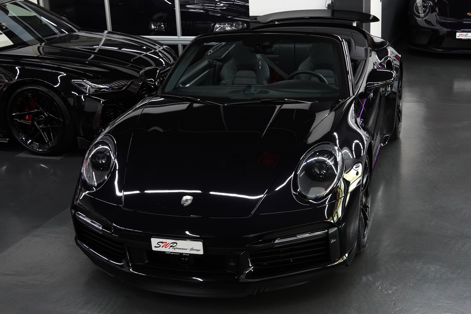 PORSCHE 911 TURBO S CABRIO PDK BLACK CH-FZ LIFTSYSTEM FULL ON TOP-image-3