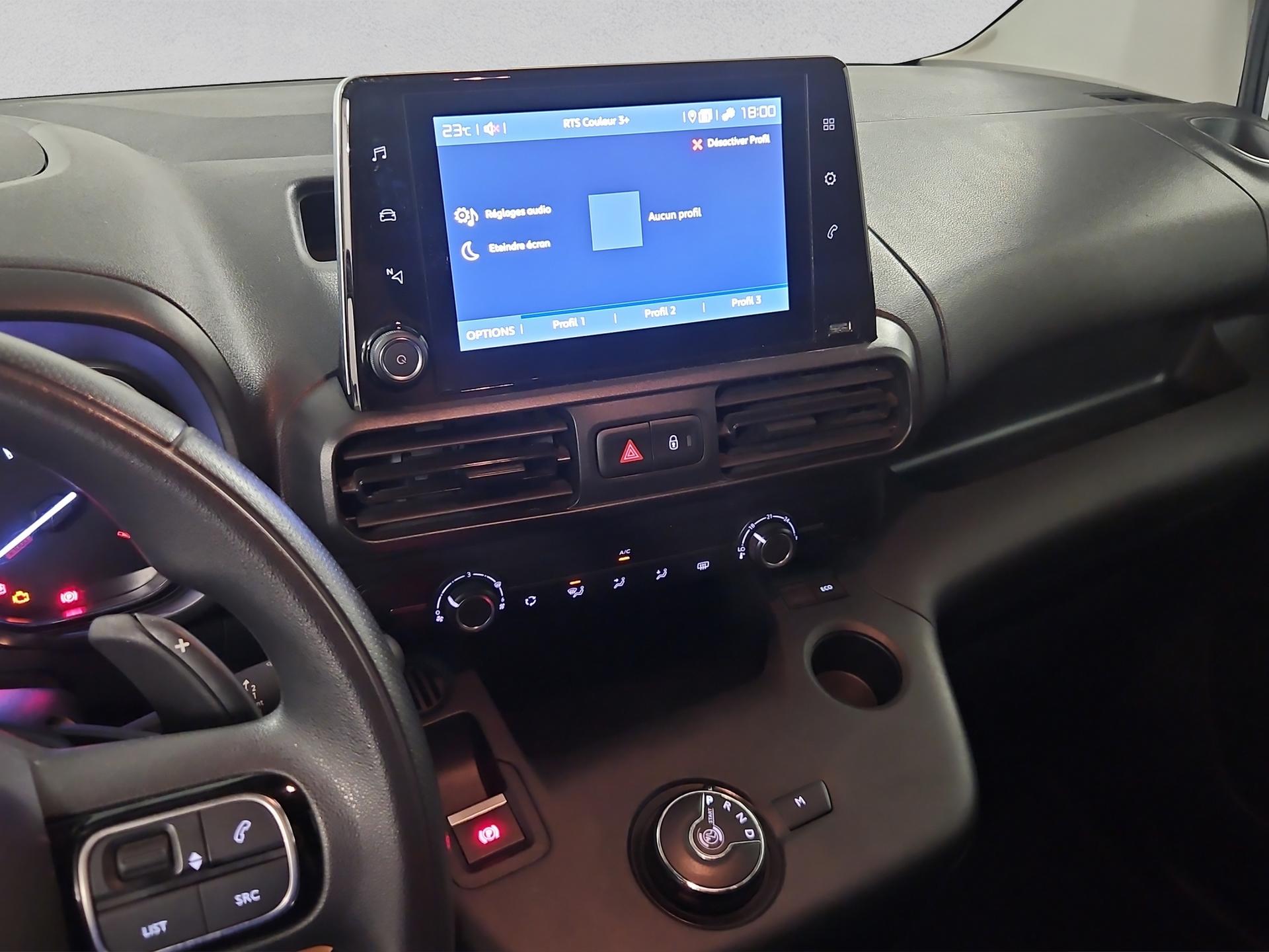 FIAT Doblo 1.5 BlueHDi L1 1000kg Pro A-image-11