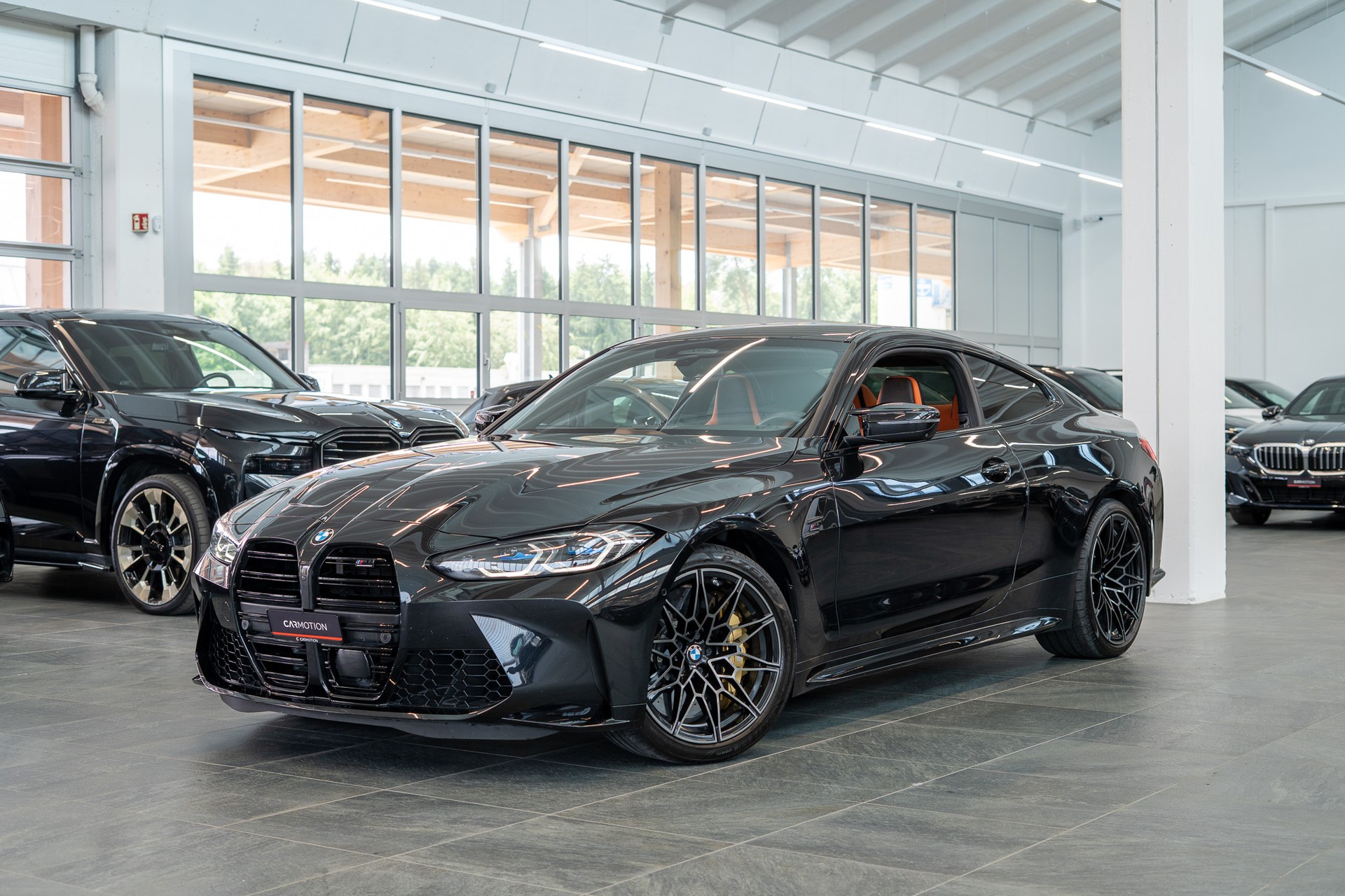 BMW M4 Competition xDrive Coupé / M Carbon Schalensitze / Keramik Bremsanlage / Head-Up Display-image-0
