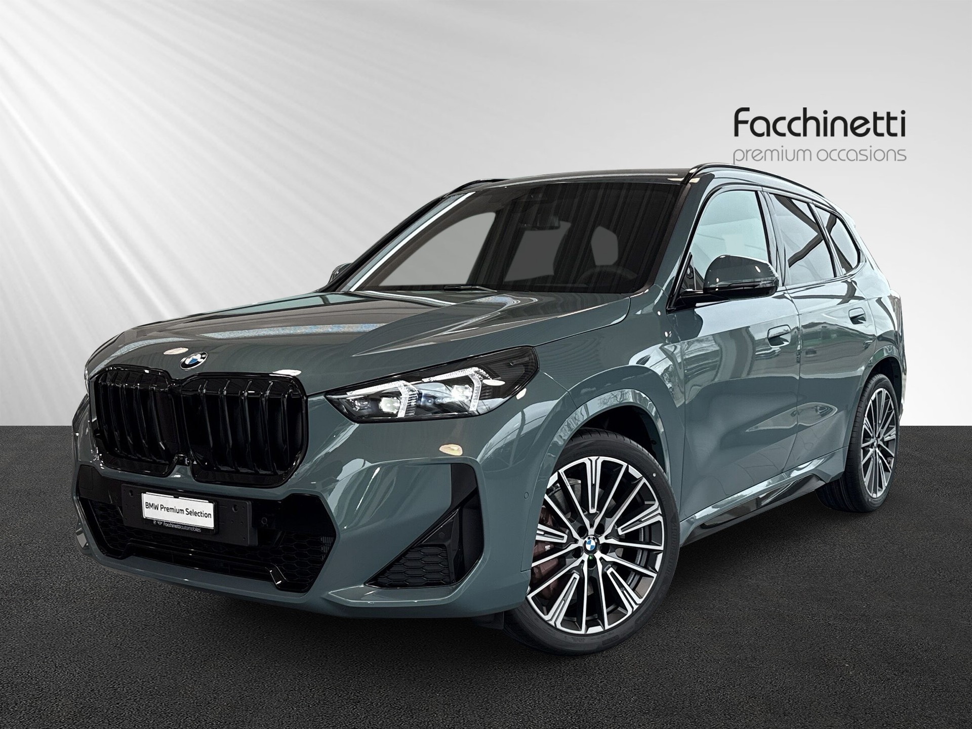 BMW X1 xDrive 23i 48V M Sport Pro-image-0