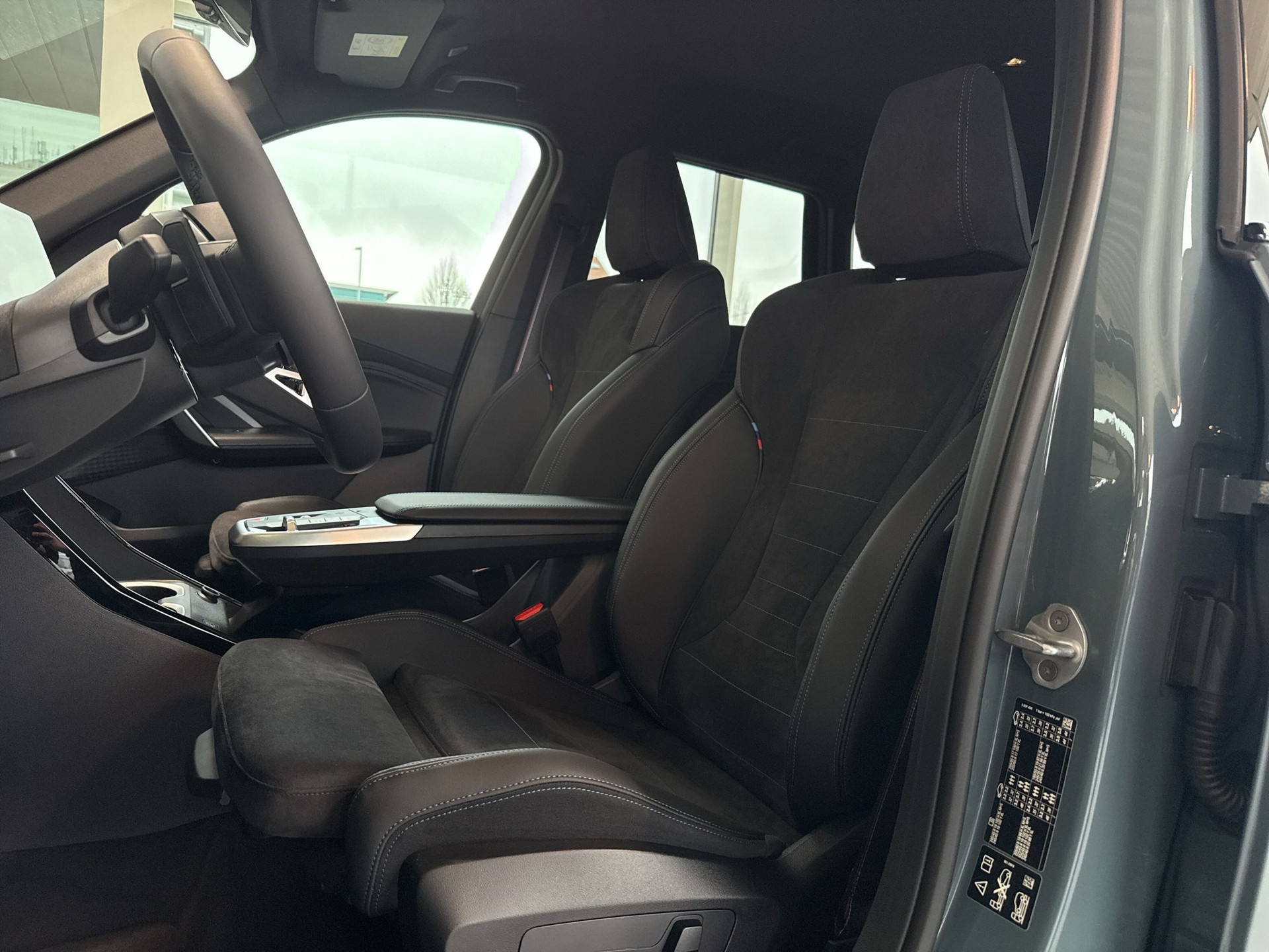 BMW X1 xDrive 23i 48V M Sport Pro-image-9