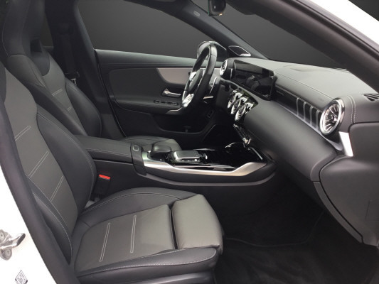 MERCEDES-BENZ CLA 45 S AMG 4Matic+-image-8