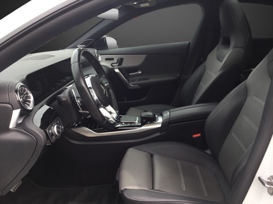MERCEDES-BENZ CLA 45 S AMG 4Matic+-image-6