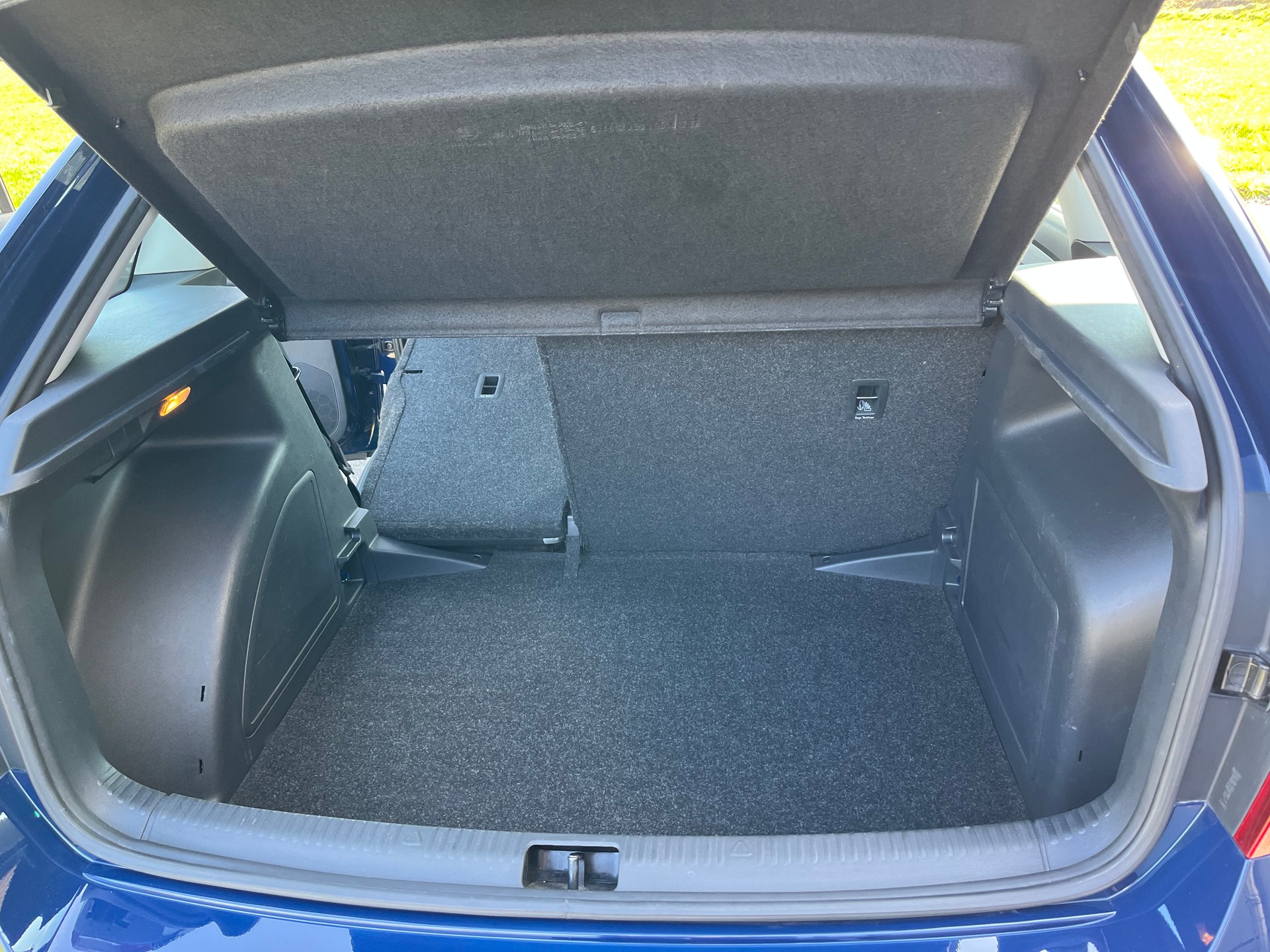 SKODA Rapid Spaceback 1.0 TSI Ambition-image-6