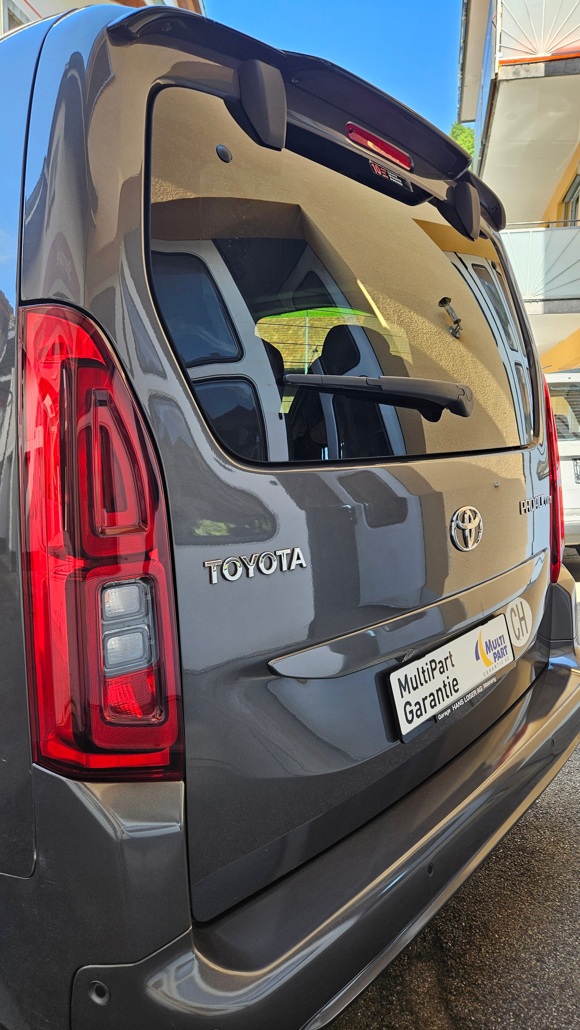 TOYOTA Proace City Verso 1.5 Trend Long Automatik-image-8