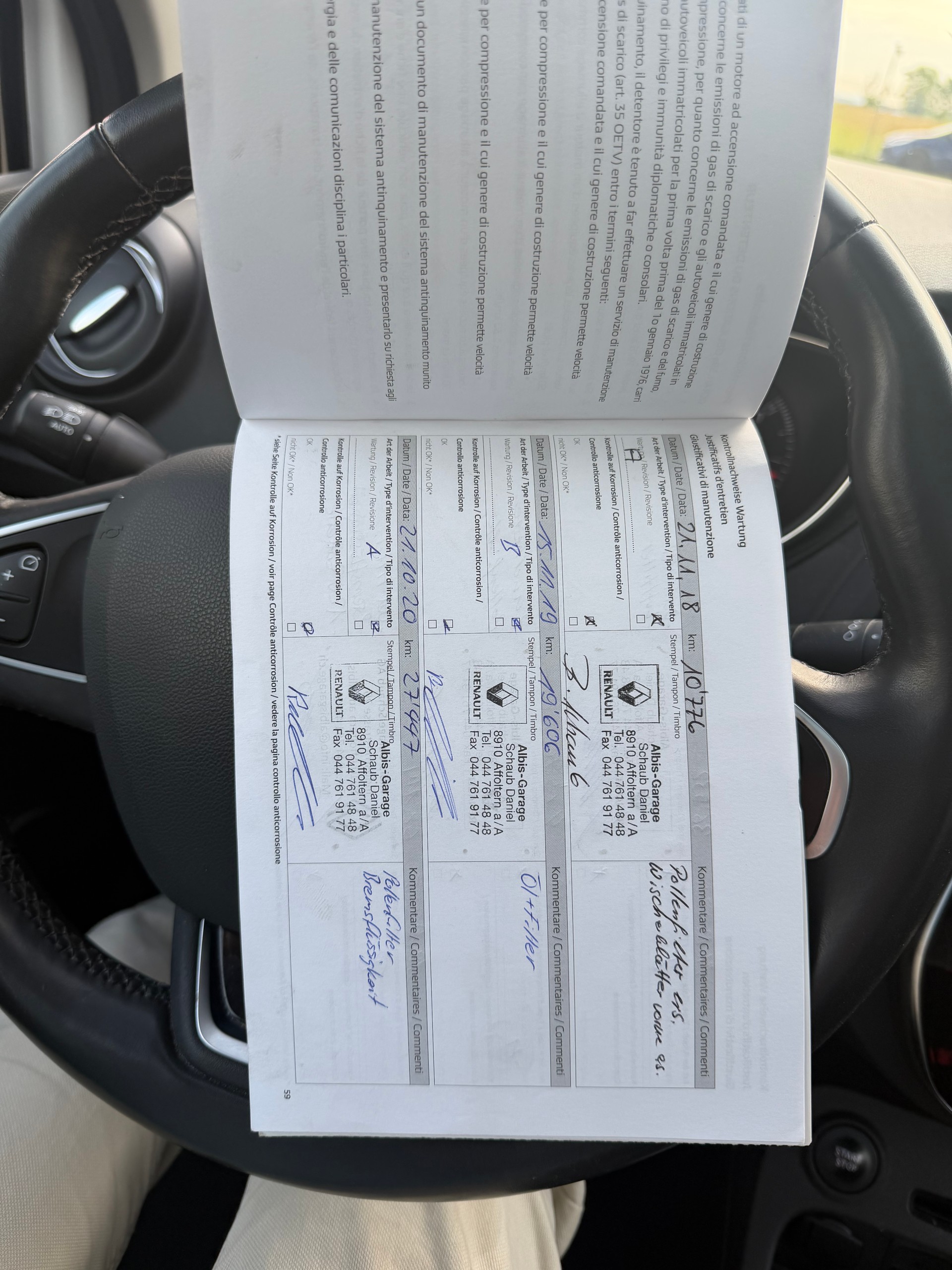 RENAULT Captur 1.2 T 16V Editione One-image-12