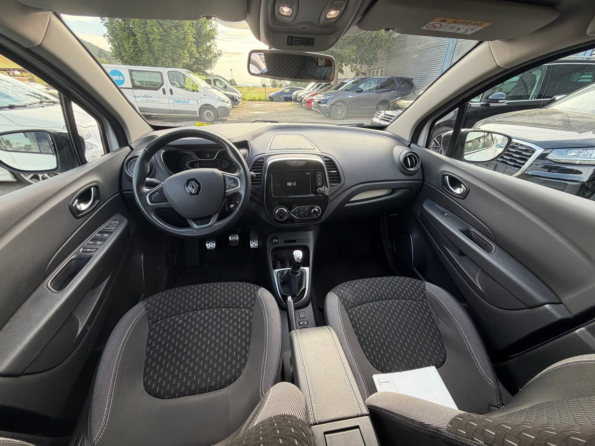 RENAULT Captur 1.2 T 16V Editione One-image-10
