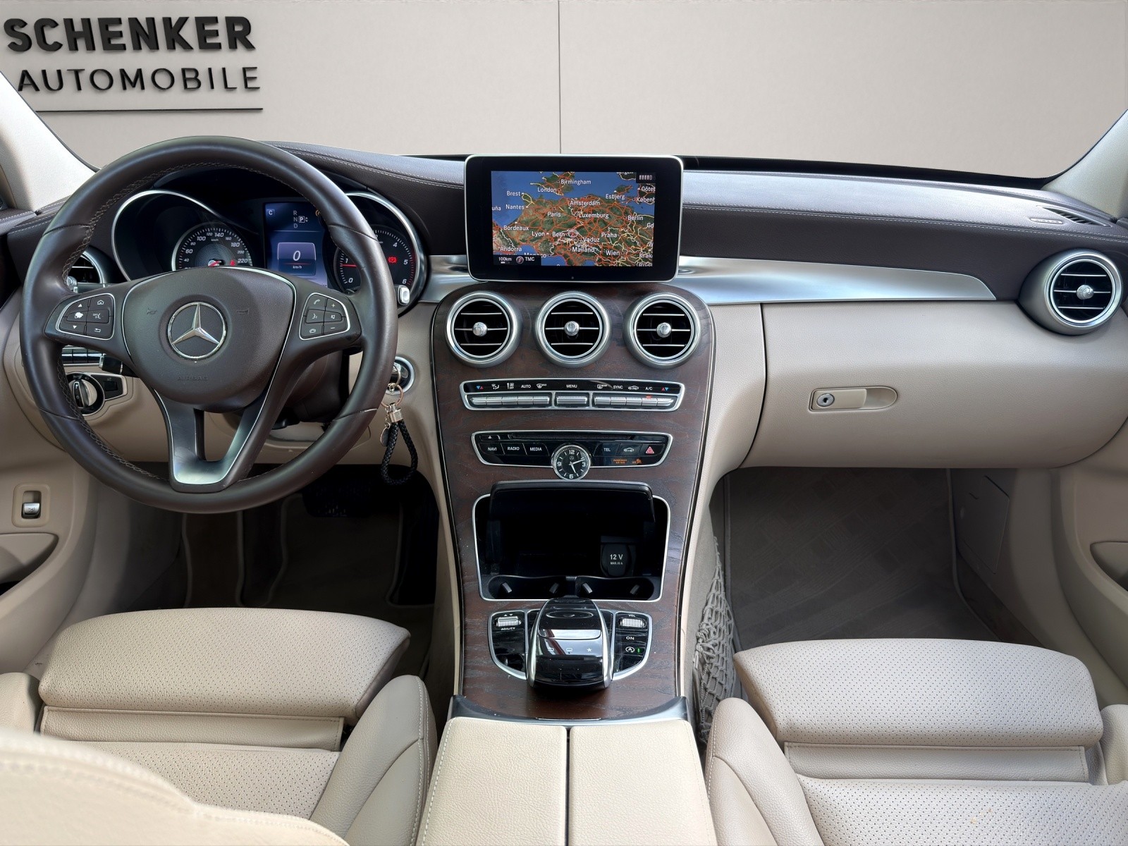 MERCEDES-BENZ C 220 BlueTEC Avantgarde 7G-Tronic-image-13