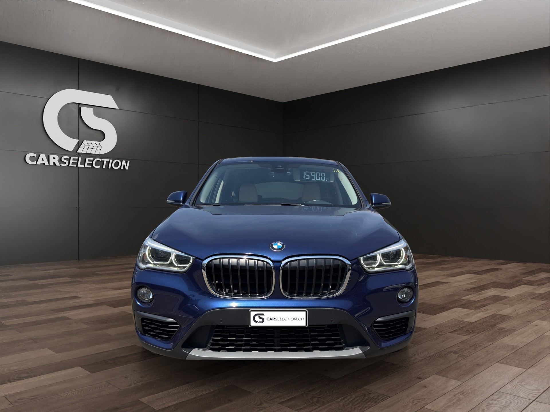 BMW X1 xDrive 20i Sport Line Steptronic-image-5