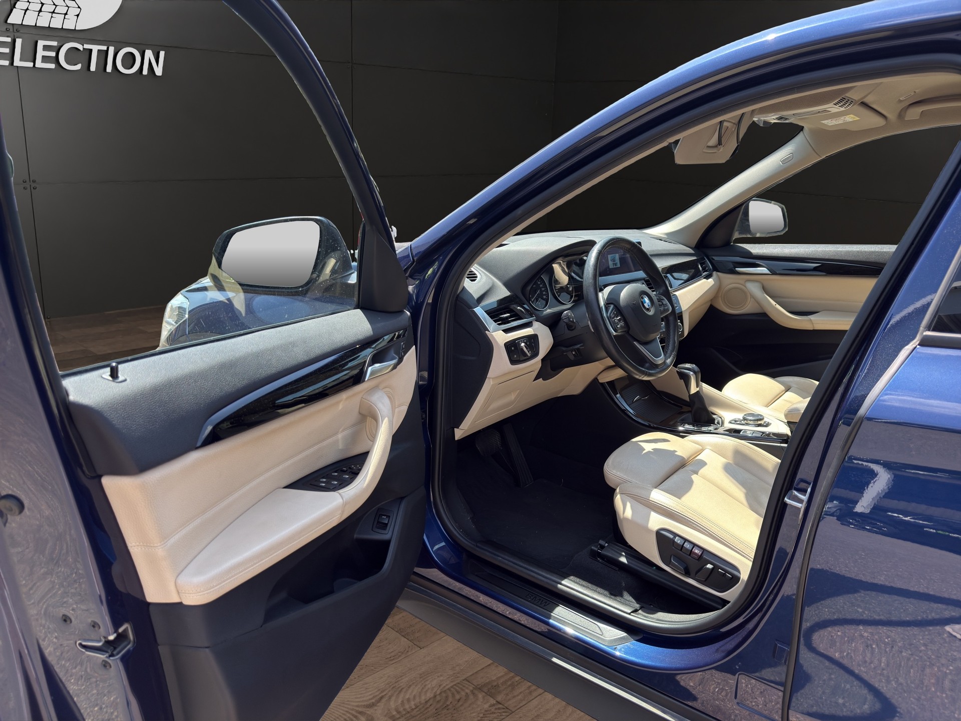 BMW X1 xDrive 20i Sport Line Steptronic-image-6