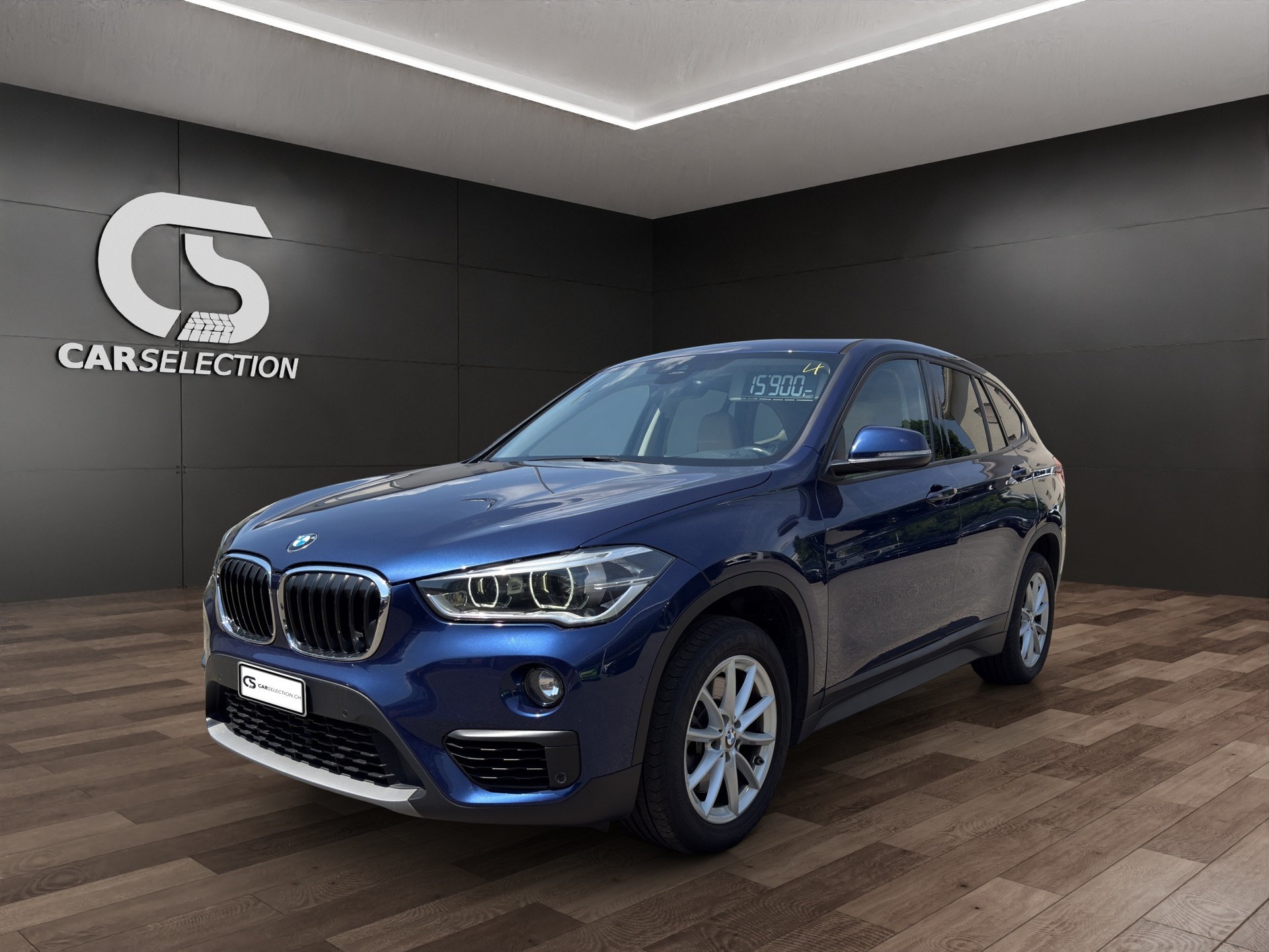 BMW X1 xDrive 20i Sport Line Steptronic-image-0