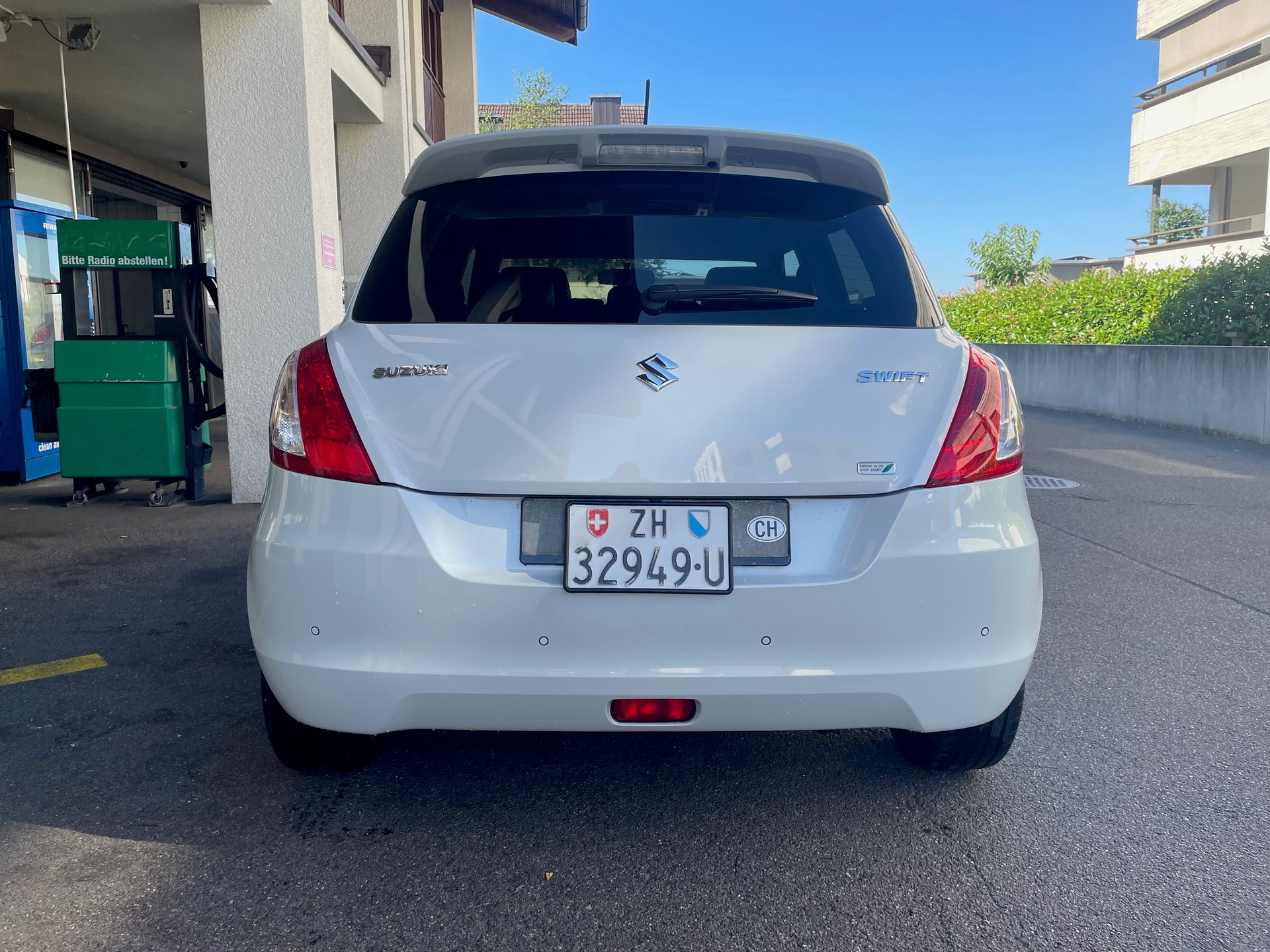 SUZUKI Swift 1.2i 16V GL Sergio Cellano, 94 PS, 5 Gang, *Klima, Teil-Leder, Sitzheizung, PDC Park Distance , 1. Hand, MFK Neu-image-4