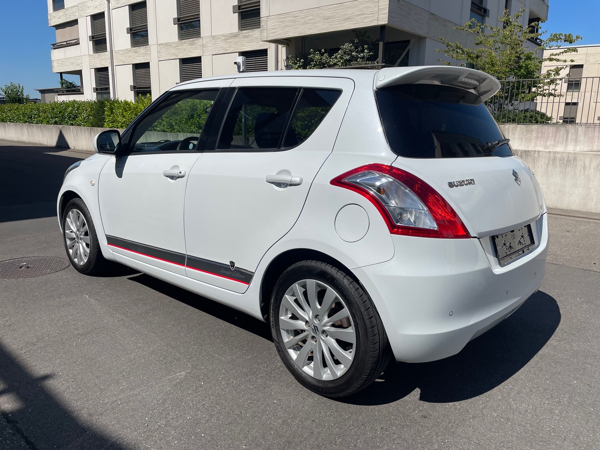 SUZUKI Swift 1.2i 16V GL Sergio Cellano-image-4