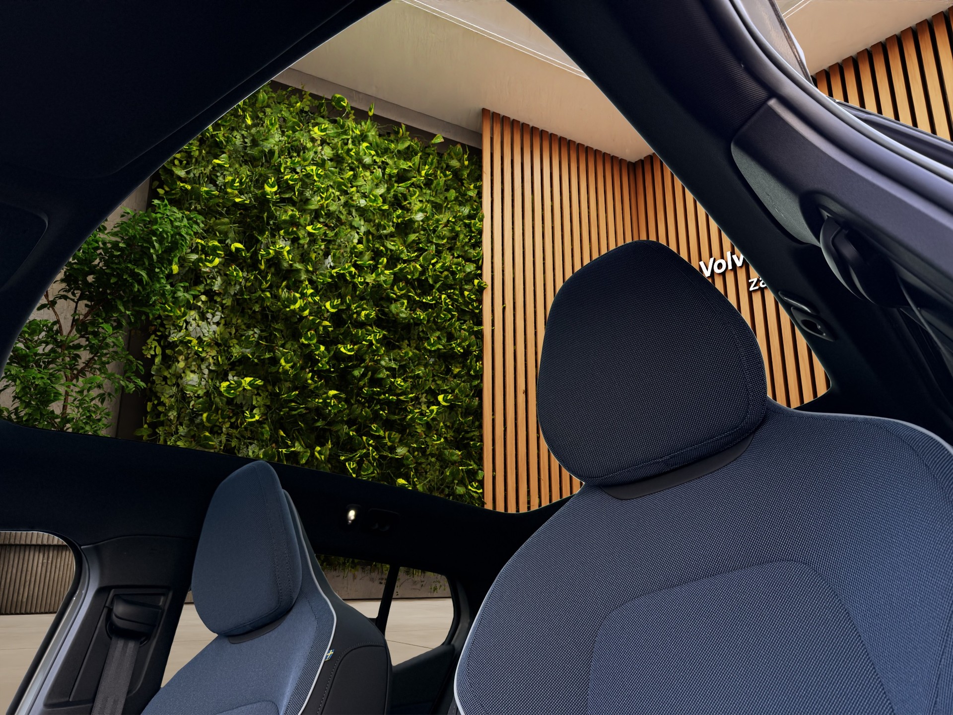 VOLVO EX30 CC E60 Twin Performance AWD-image-13