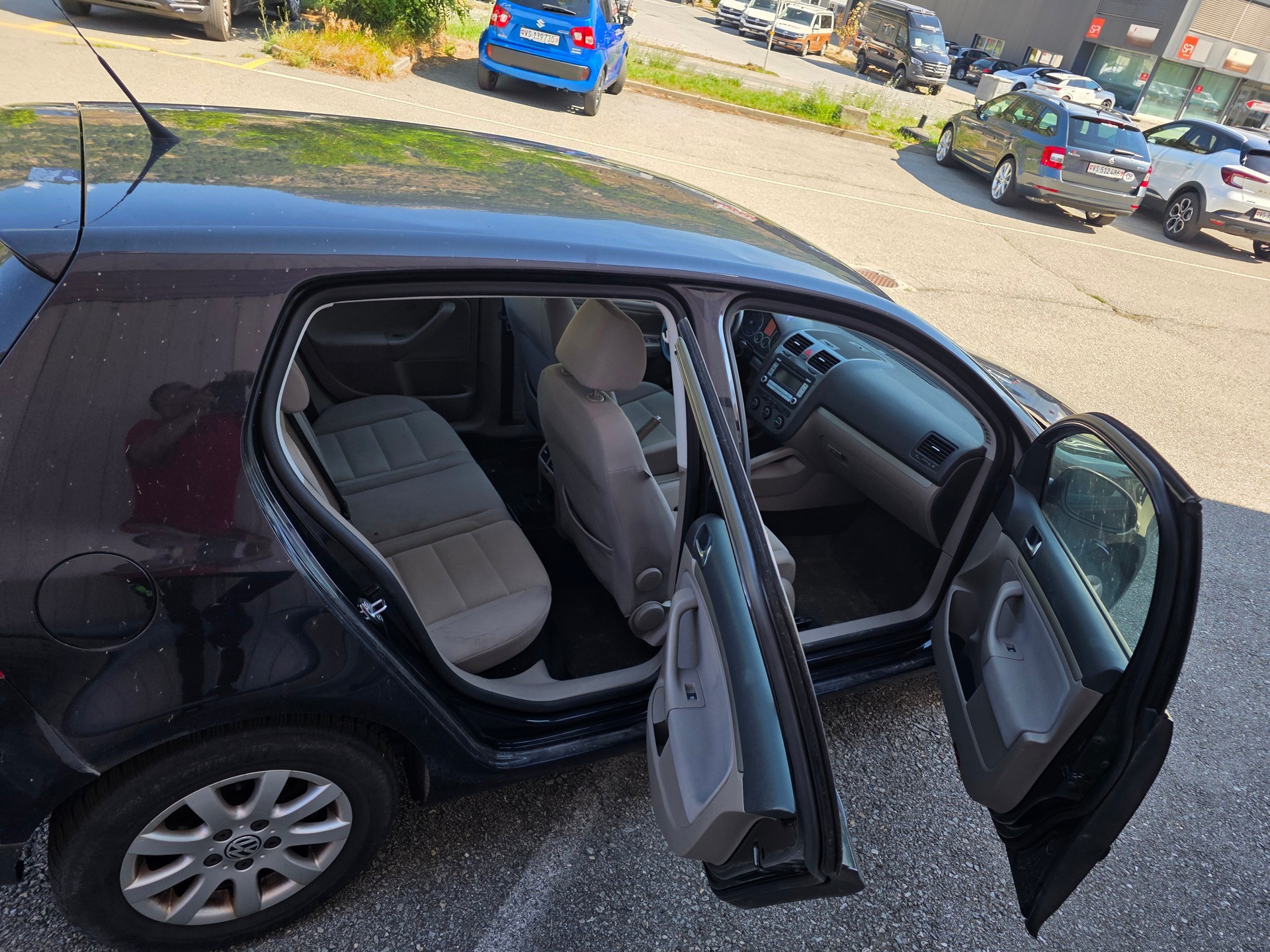 VW Golf 1.9 TDI Leader 4Motion-image-8