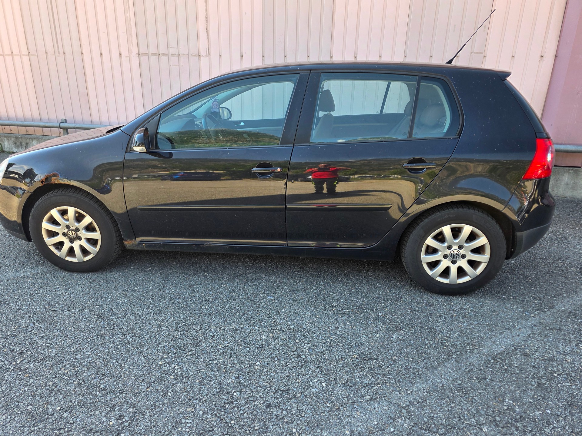 VW Golf 1.9 TDI Leader 4Motion-image-4