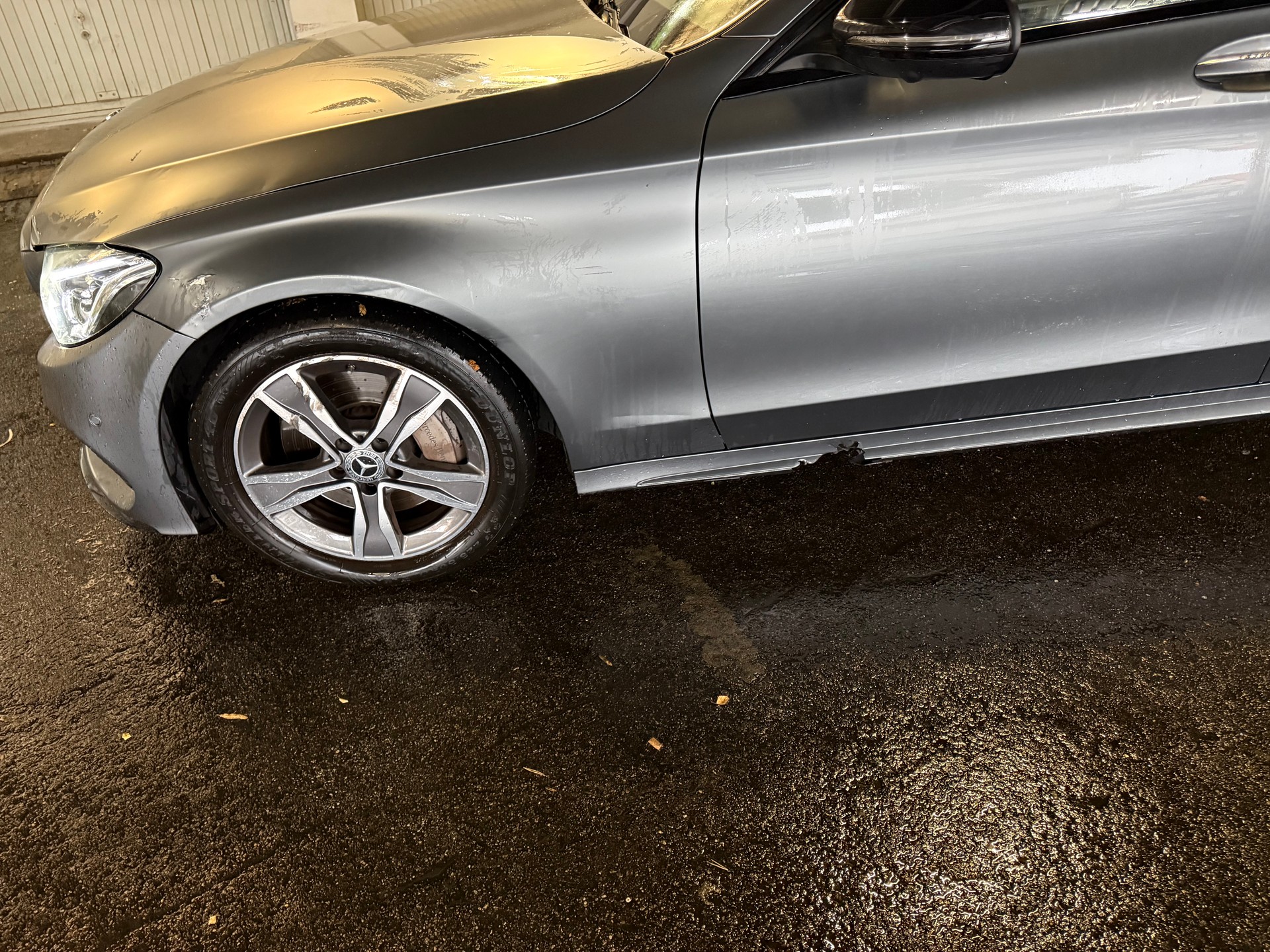 MERCEDES-BENZ C 300 AMG Line 9G-Tronic-image-8