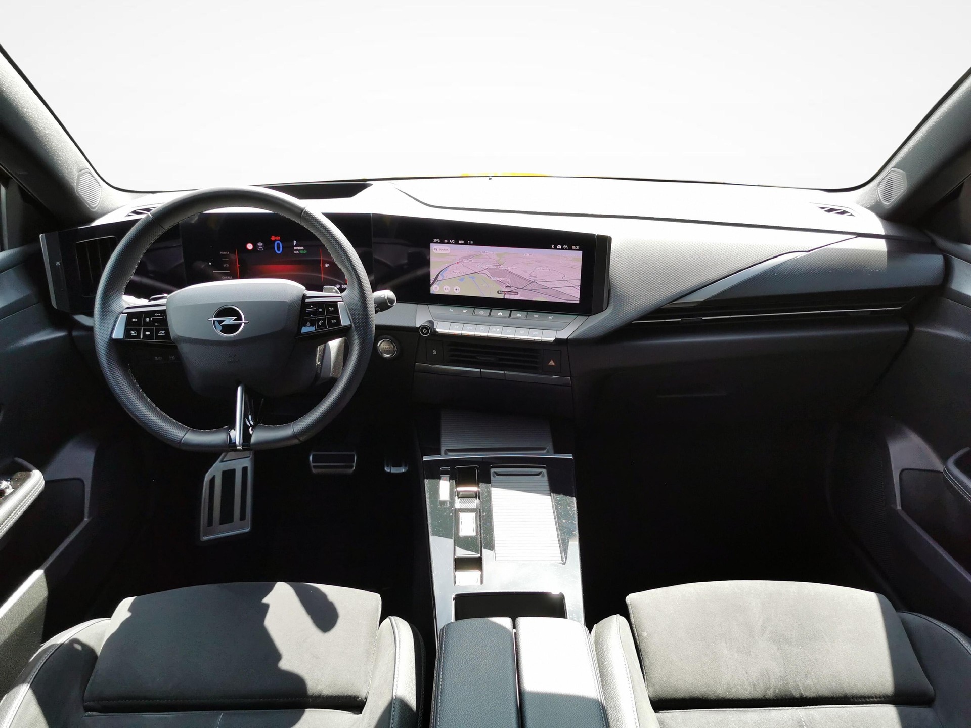 OPEL Astra 1.6 T PHEV 180 Swiss Premium-image-3