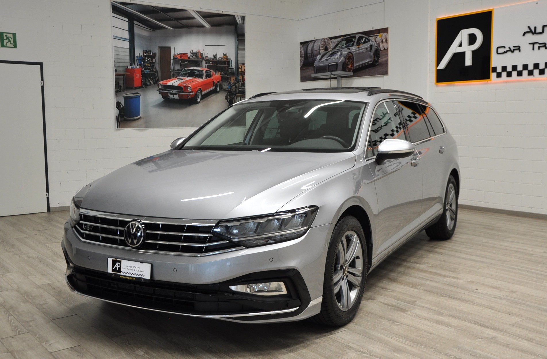 VW Passat 2.0 TDI BMT Business 4Motion DSG-image-8