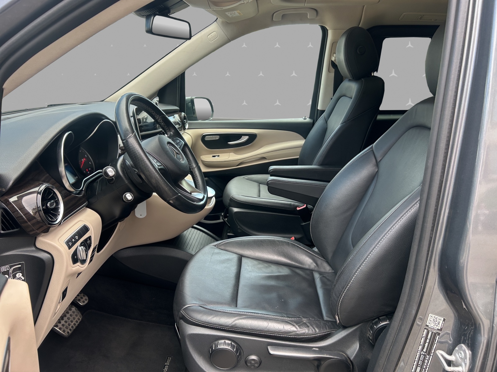 MERCEDES-BENZ Marco Polo 300 d 4M Automat-image-8
