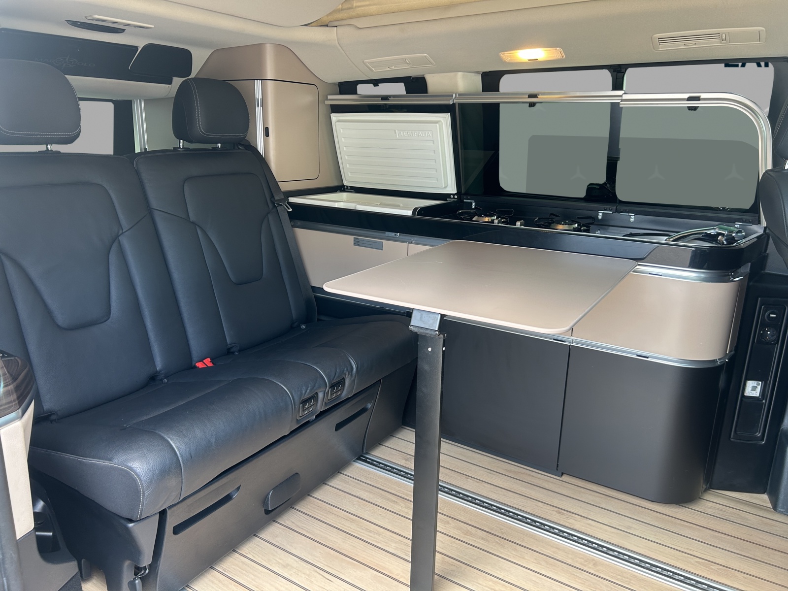 MERCEDES-BENZ Marco Polo 300 d 4M Automat-image-12