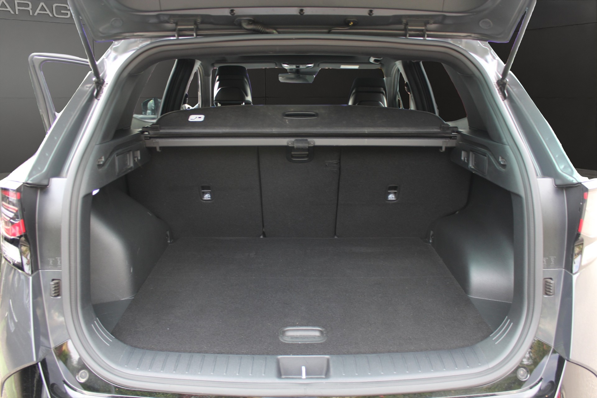 KIA Sportage 1.6 T-GDi Power Edition-image-11