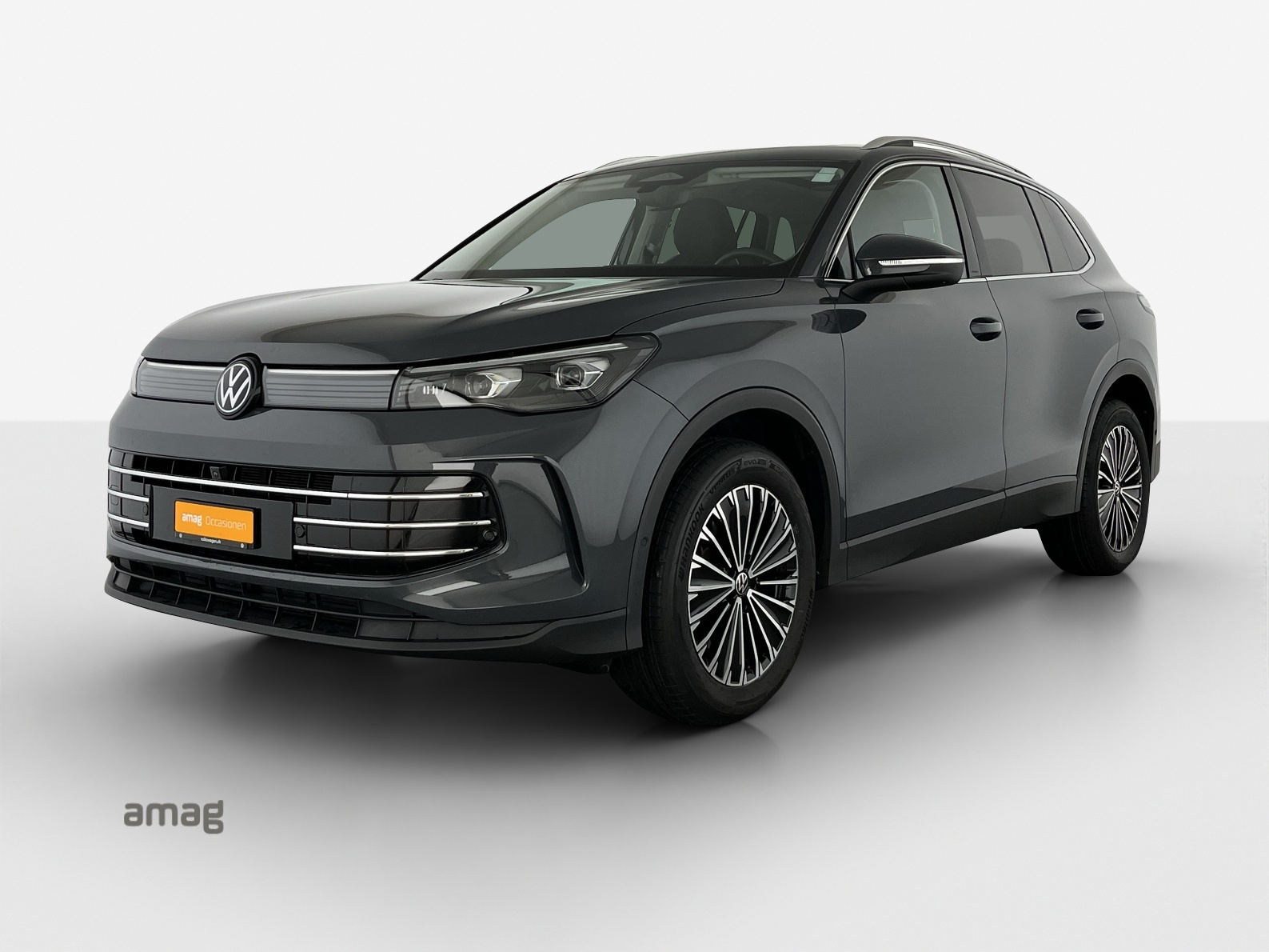 VW Tiguan 2.0 TSI DSG Elegance 4Motion-image-0