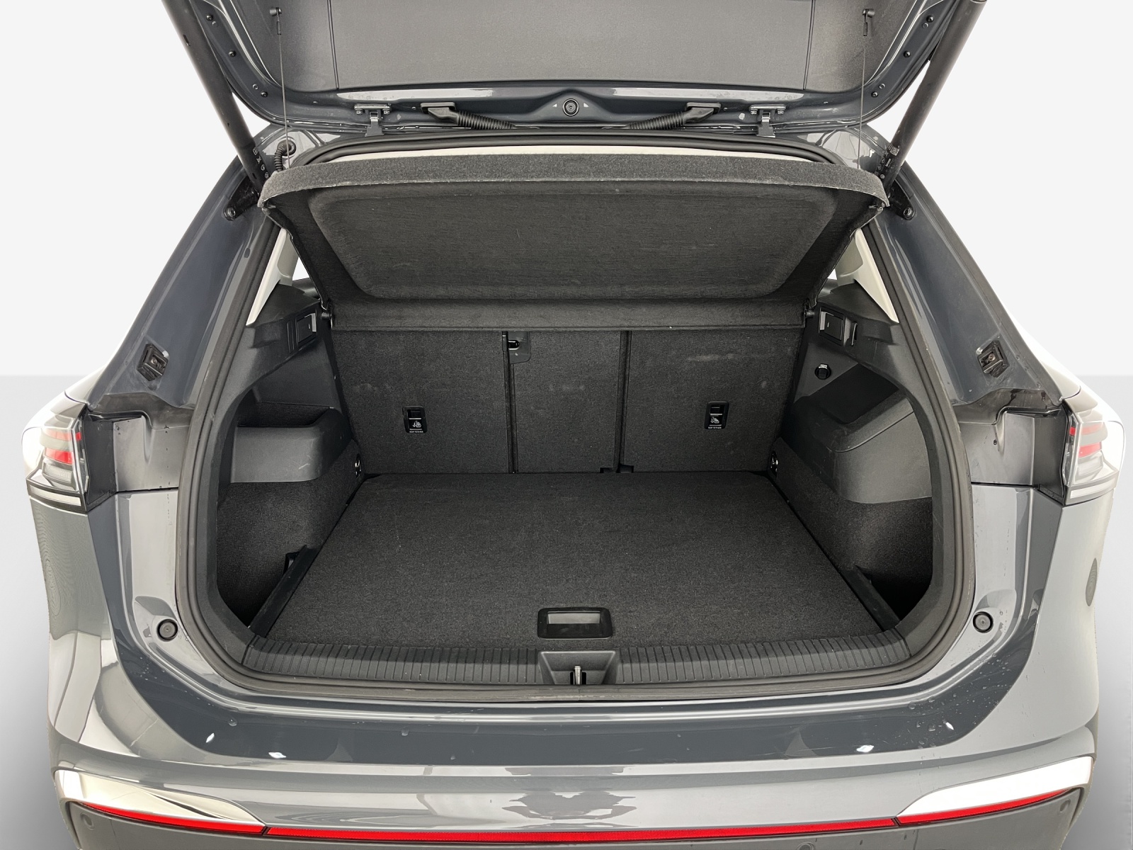 VW Tiguan 2.0 TSI DSG Elegance 4Motion-image-12