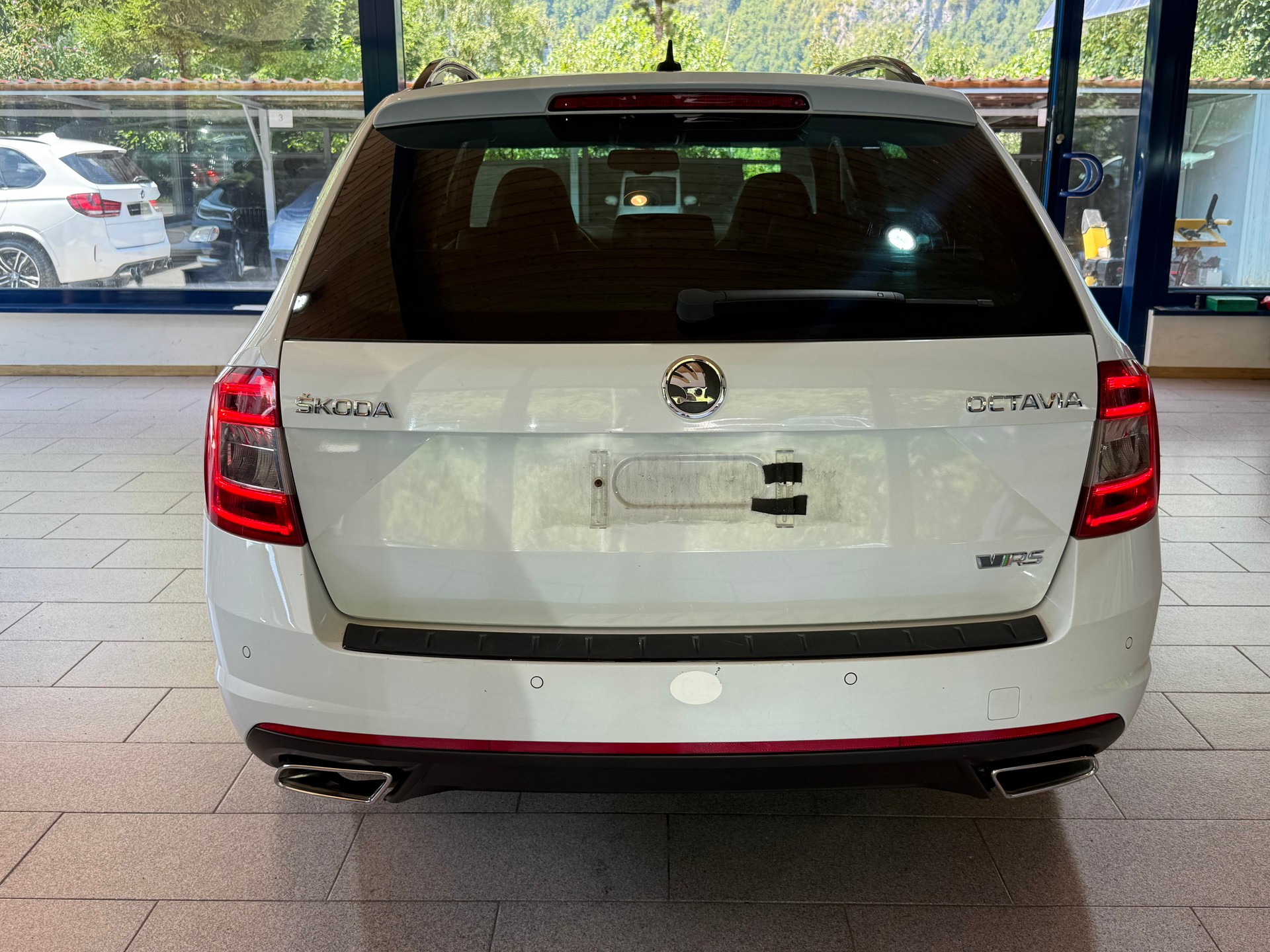 SKODA Octavia Combi 2.0 TDI RS DSG-image-7