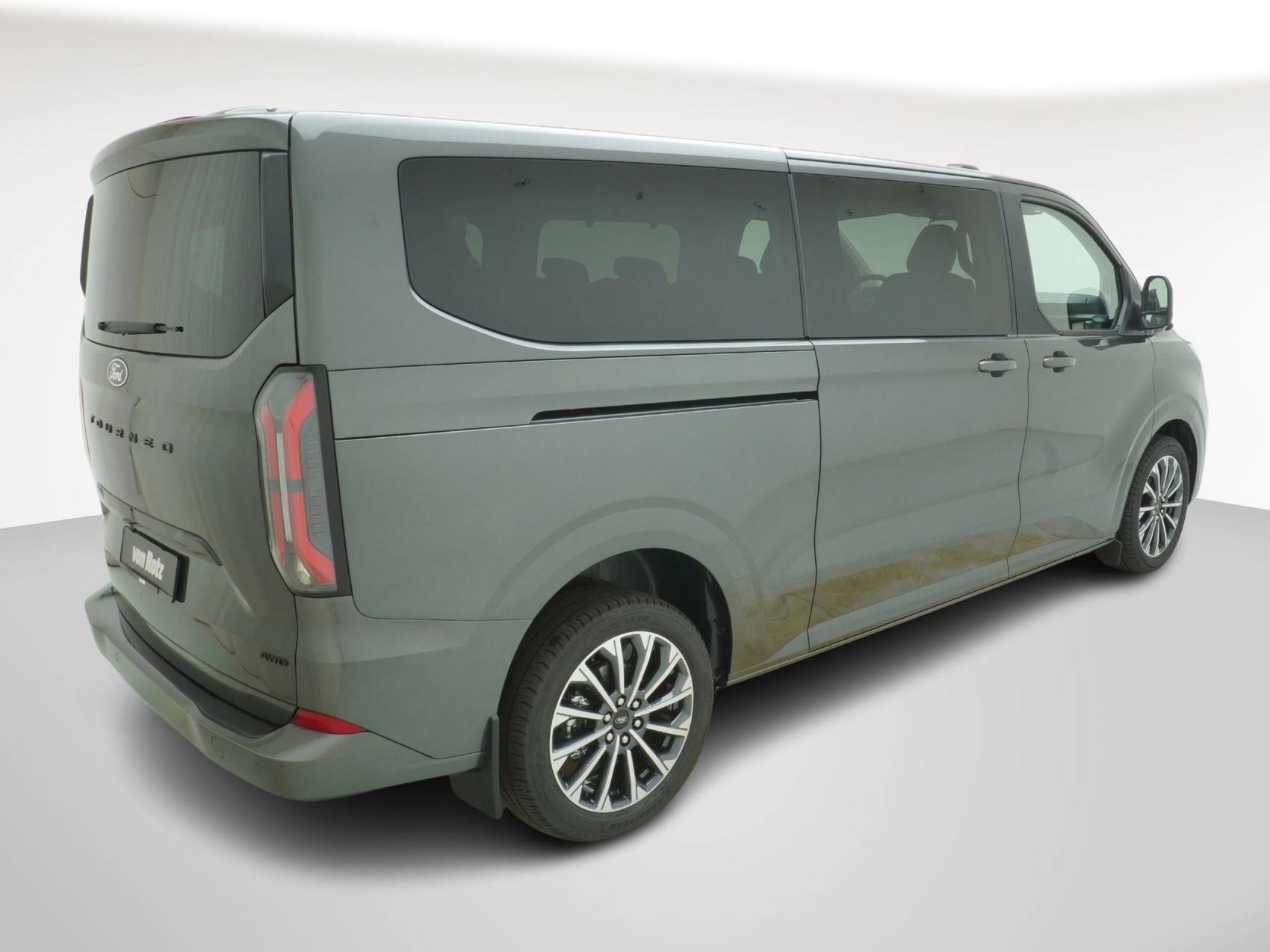 FORD Tourneo Custom 320 L2 2.0 TDCI 4x4 Titanium X-image-5