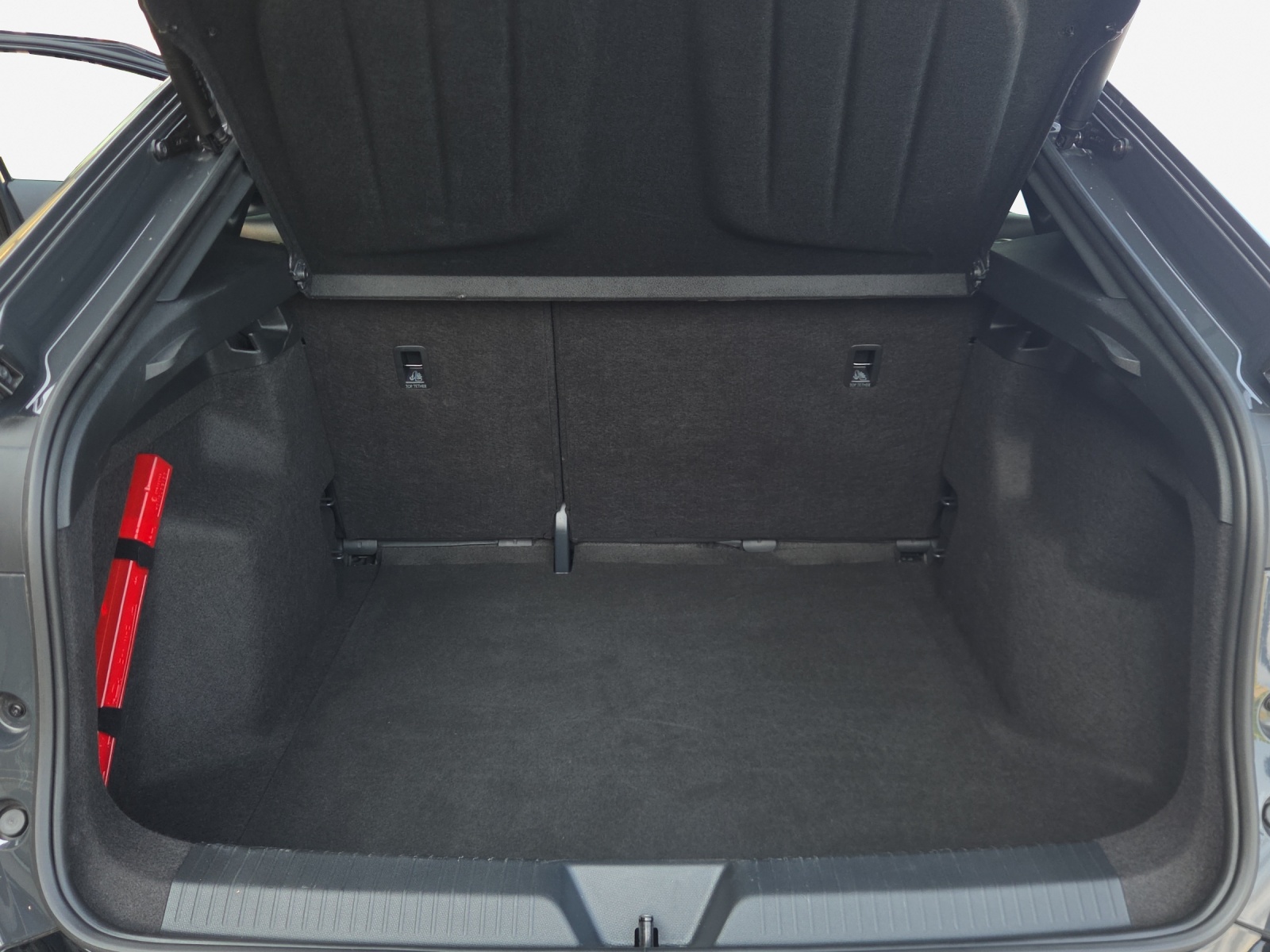 CUPRA Tavascan Type 8 77 kWh VZ-image-12