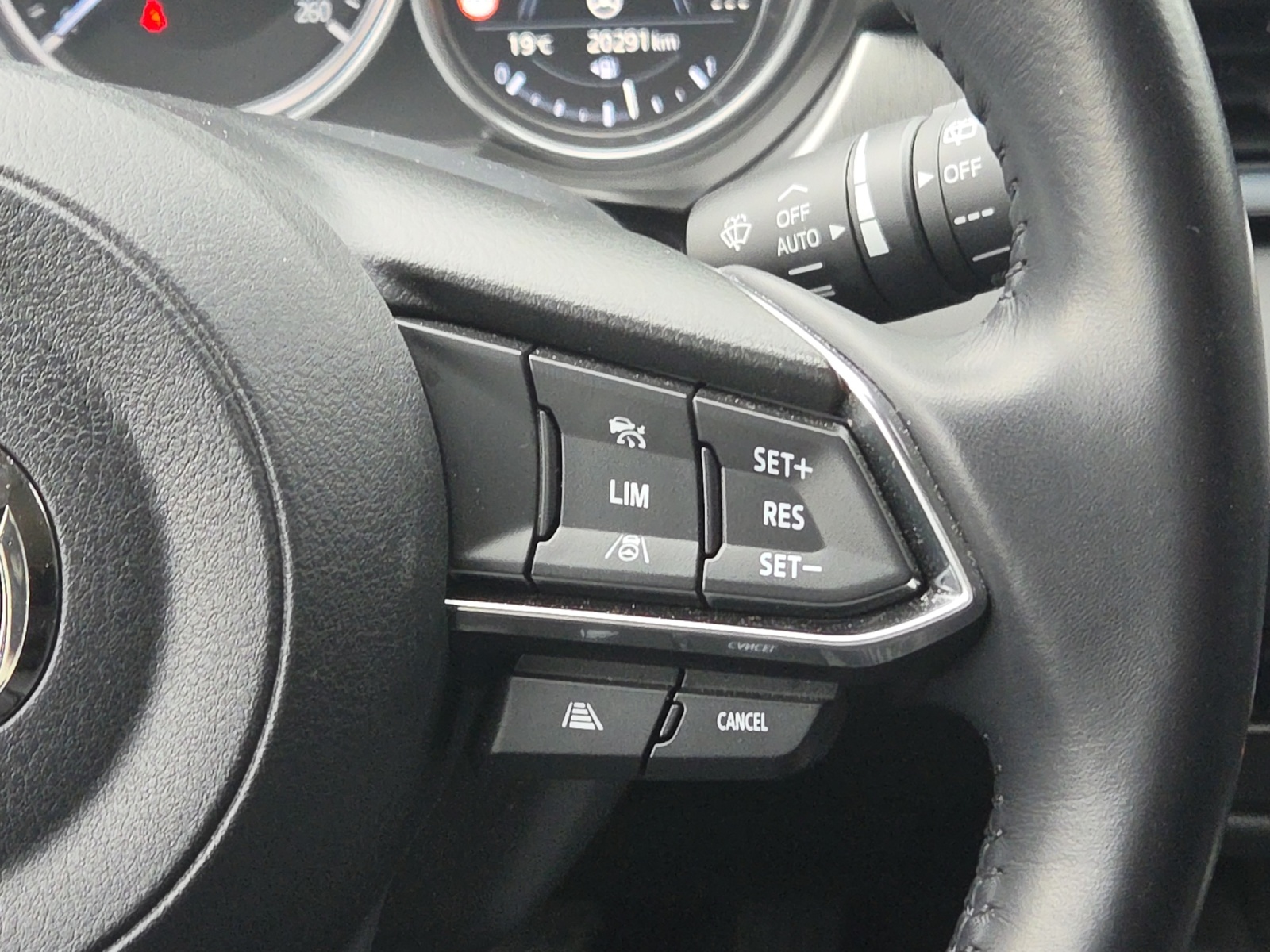 MAZDA 6 SW S-G165 Center-line A-image-12
