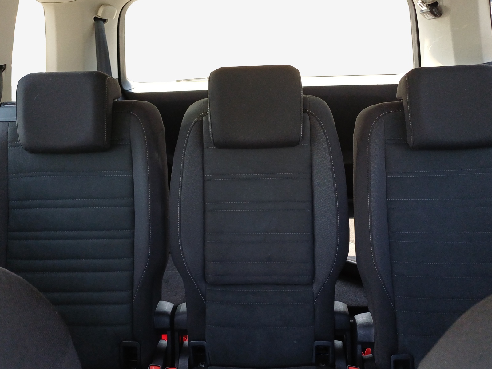 VW Touran 1.5 TSI EVO Highline DSG-image-11