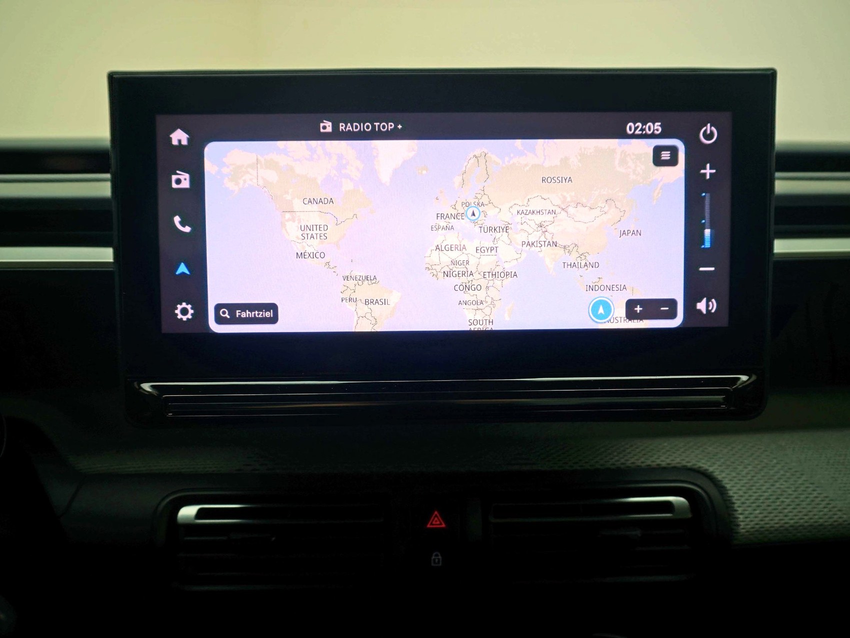 CITROEN C3 1.2 Hybrid Max-image-12