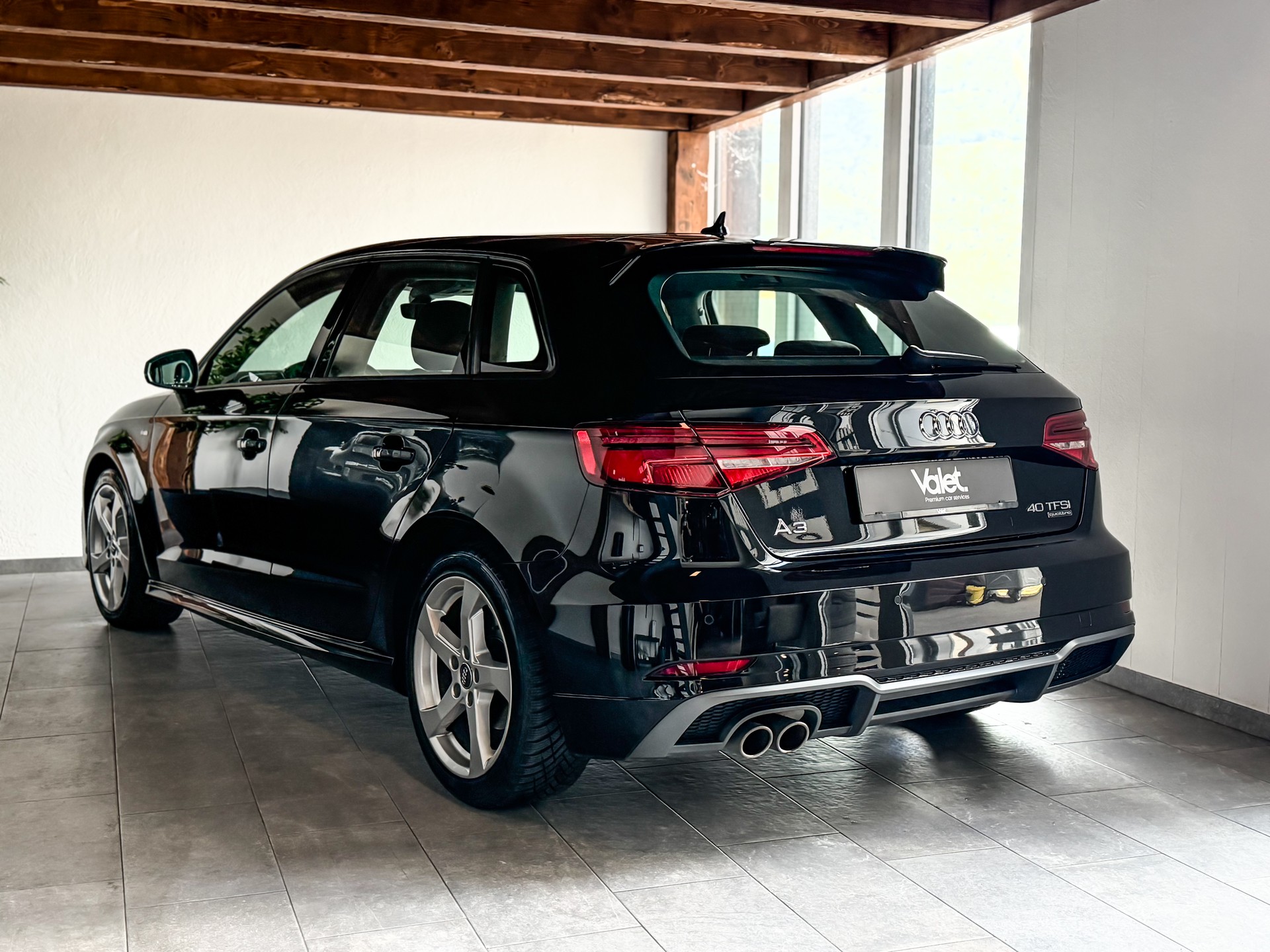 AUDI A3 Sportback 40 TFSI Sport quattro S-tronic-image-5