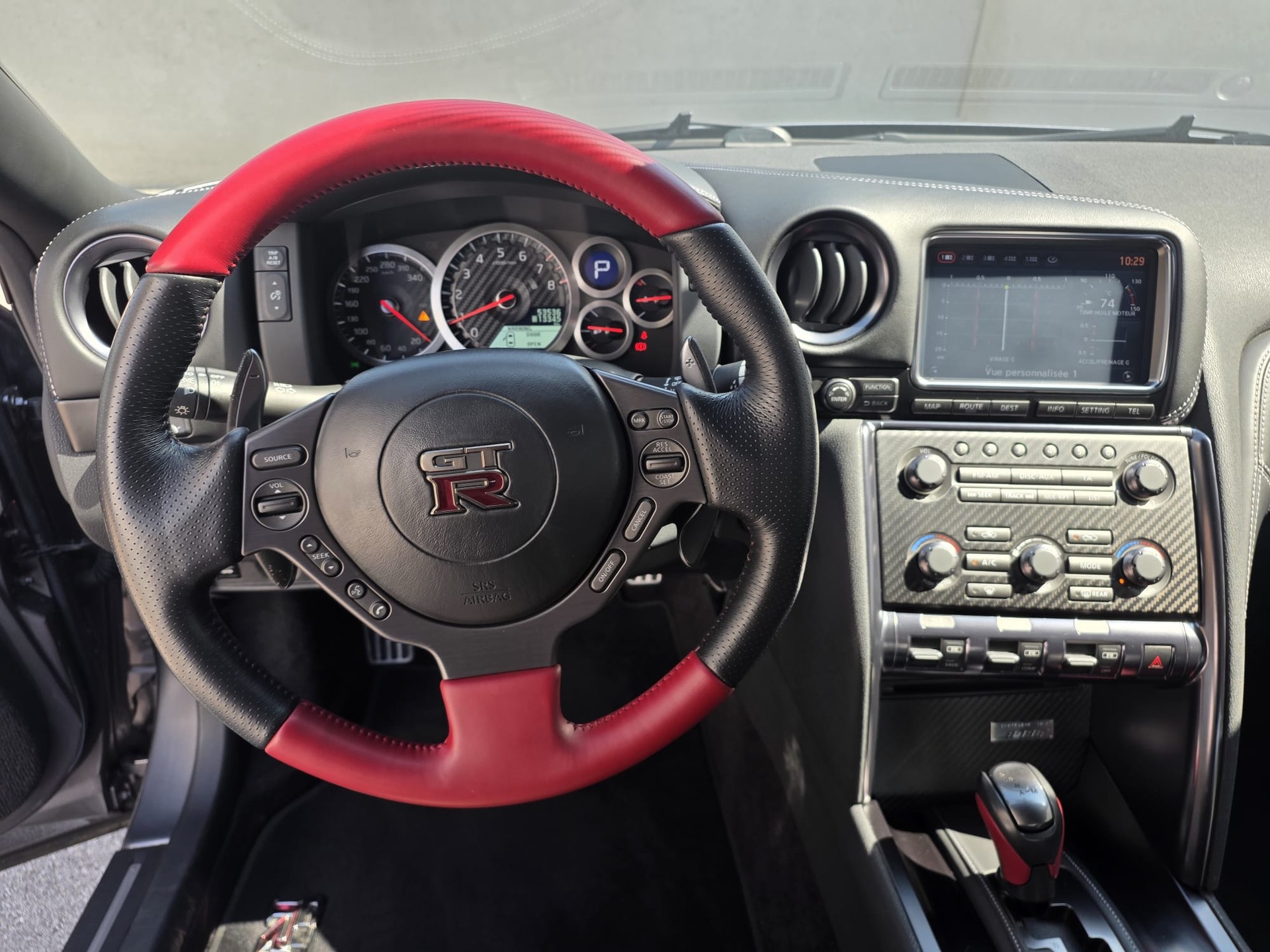 NISSAN GT-R 3.8 V6 Biturbo Black Edition-image-10
