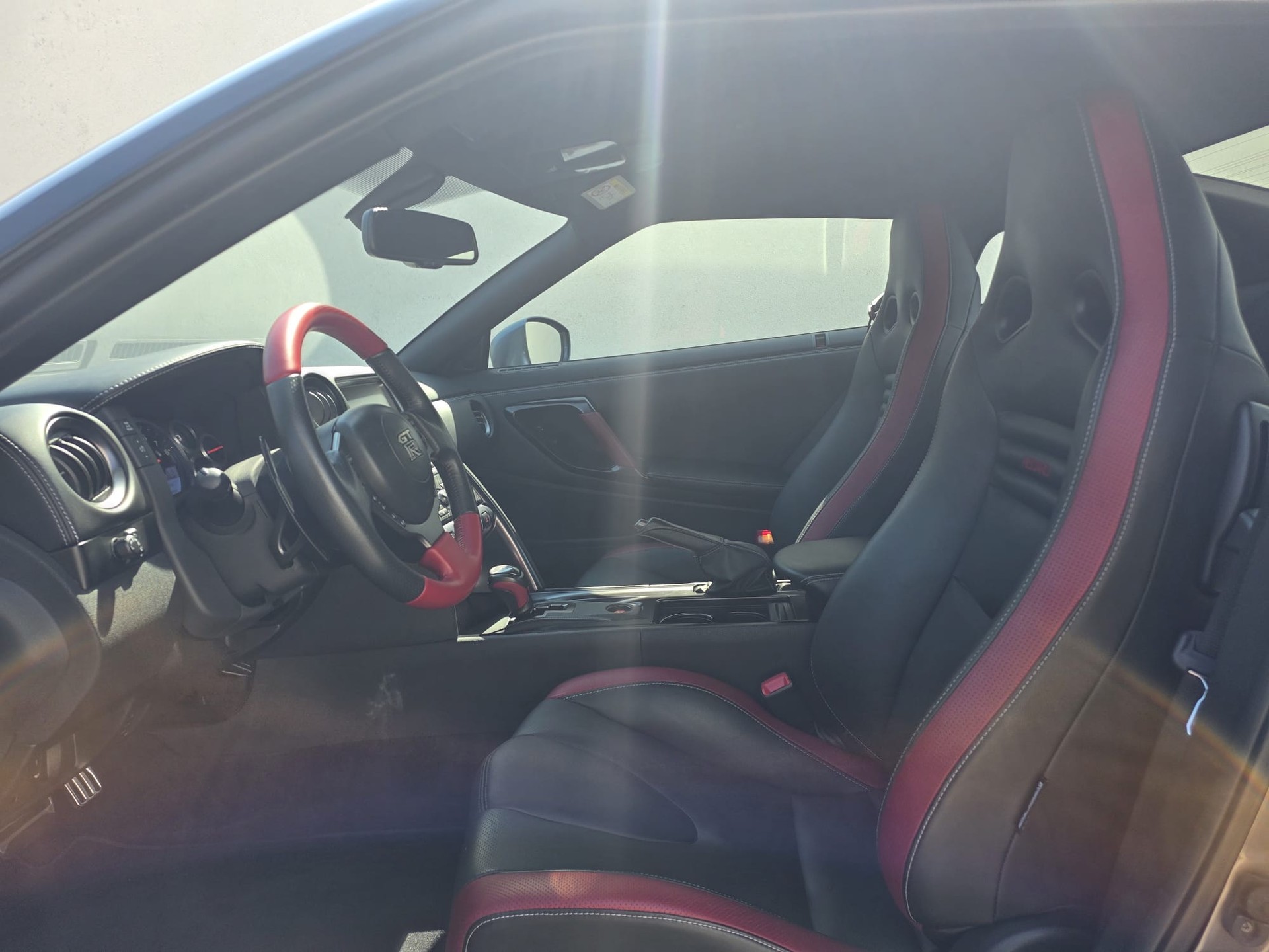 NISSAN GT-R 3.8 V6 Biturbo Black Edition-image-8