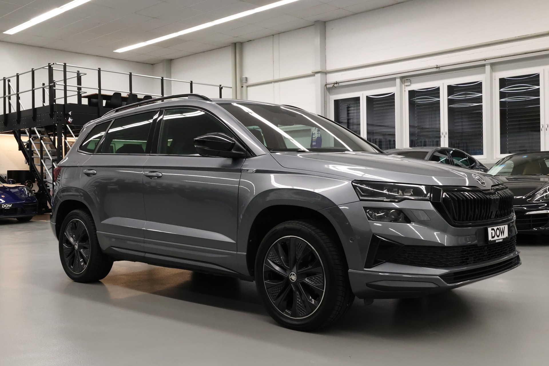 SKODA Karoq 2.0 TSI SportLine 4x4 DSG-image-1