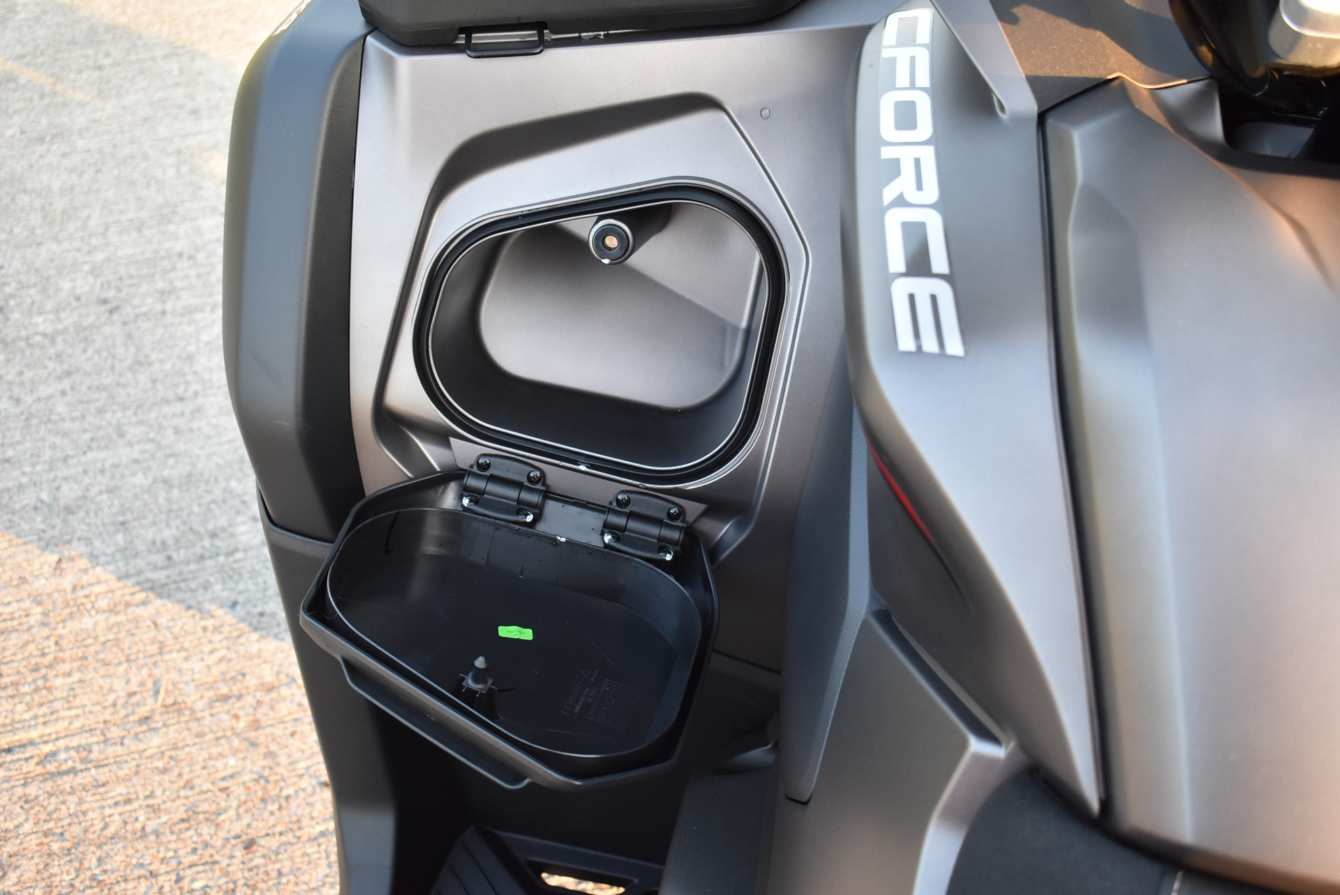 CF MOTO CForce 1000 Touring 4x4-image-14