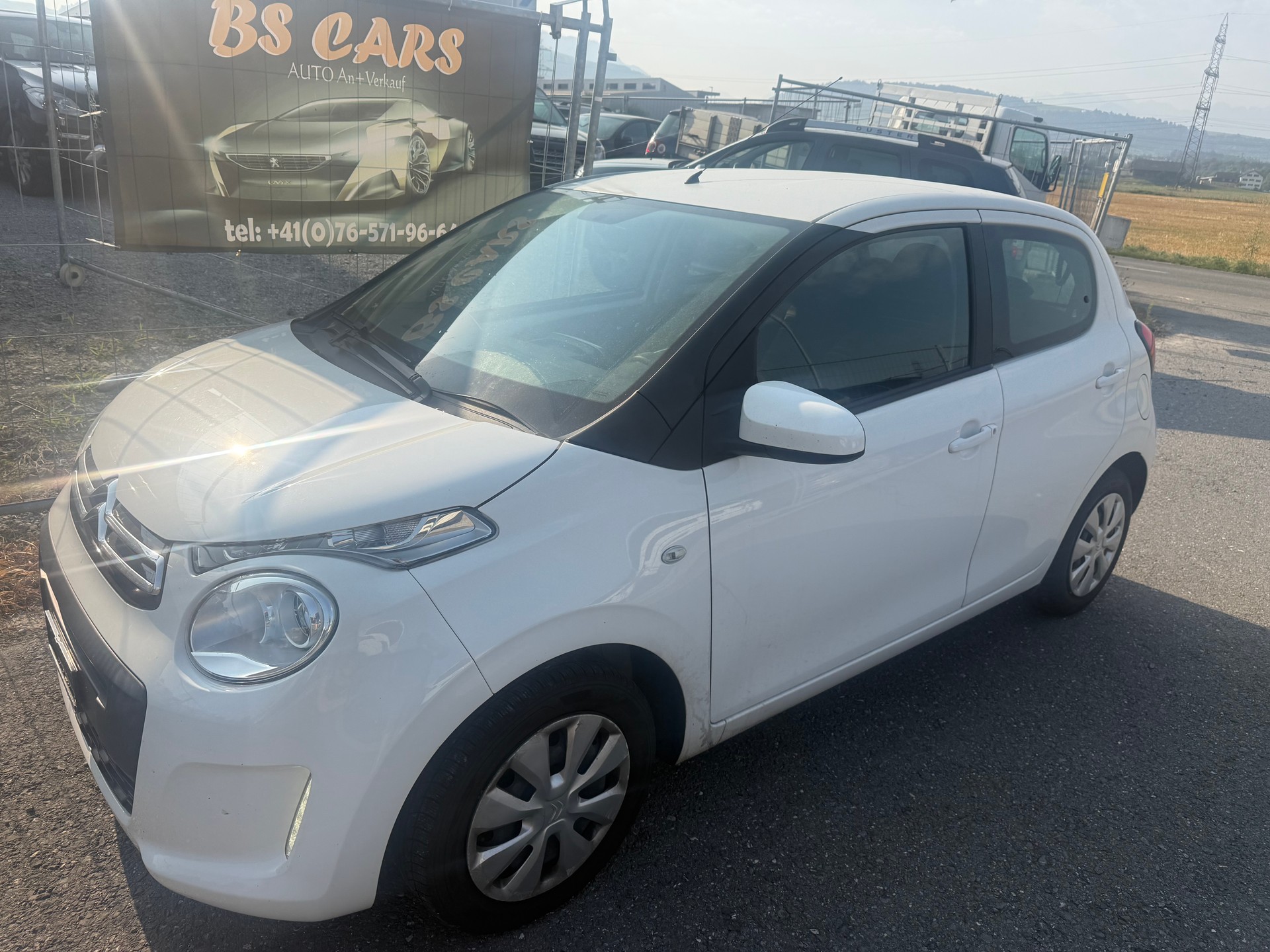 CITROEN C1 1.0 VTi Live-image-0
