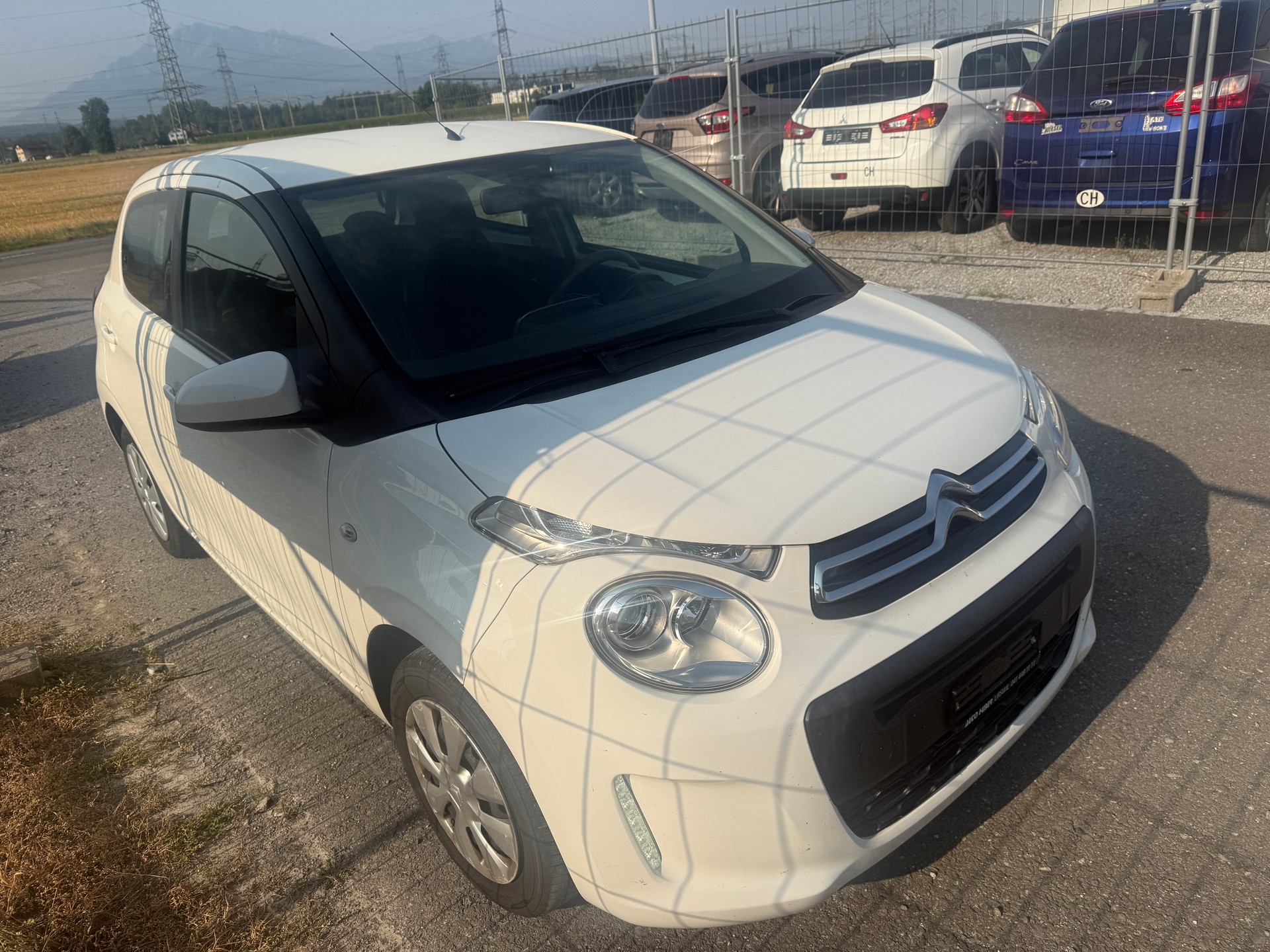 CITROEN C1 1.0 VTi Live-image-3