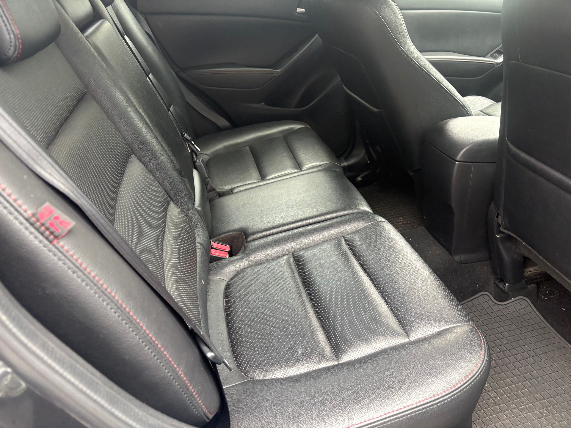 MAZDA CX-5 2.2 D HP Revolution AWD Automatic-image-7