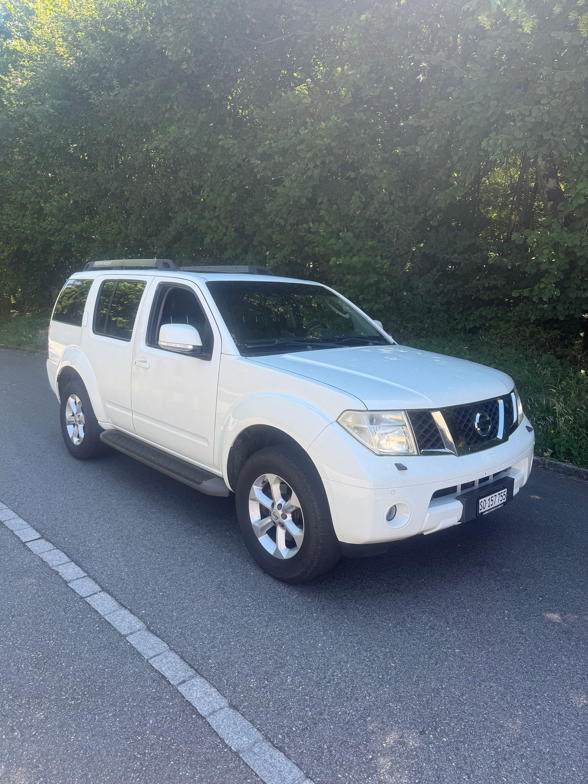 NISSAN 2.5 dCi LE-image-0