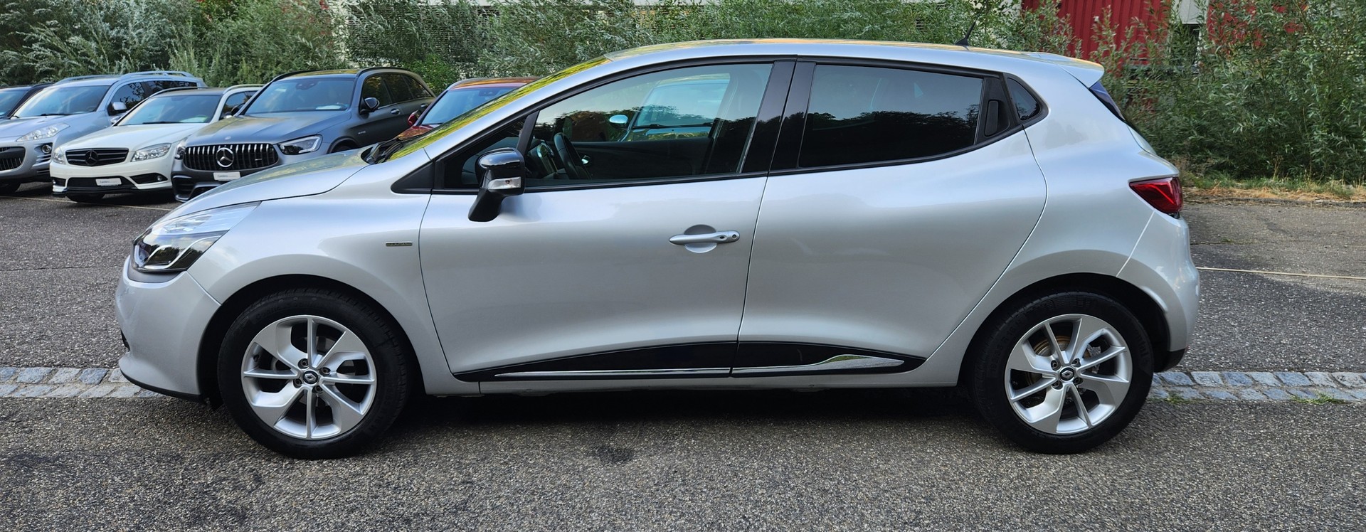 RENAULT Clio 1.5 dCi Limited-image-3