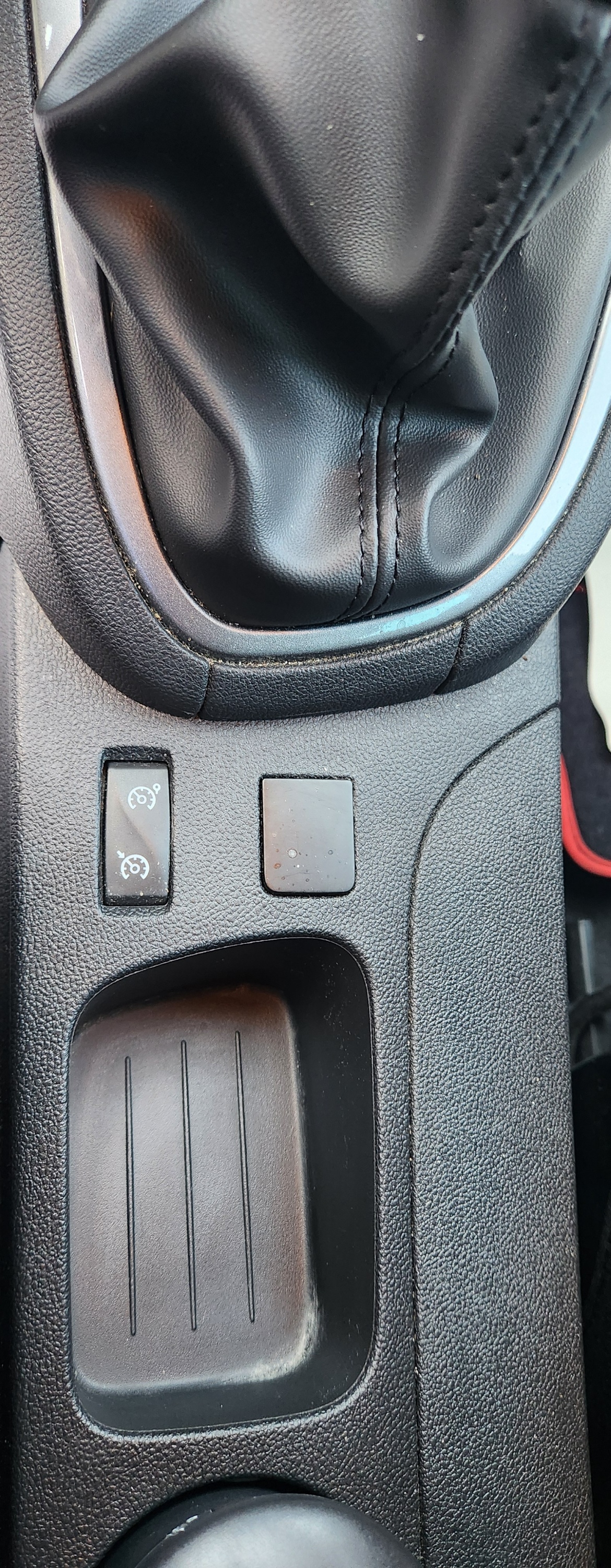 RENAULT Clio 1.5 dCi Limited-image-9