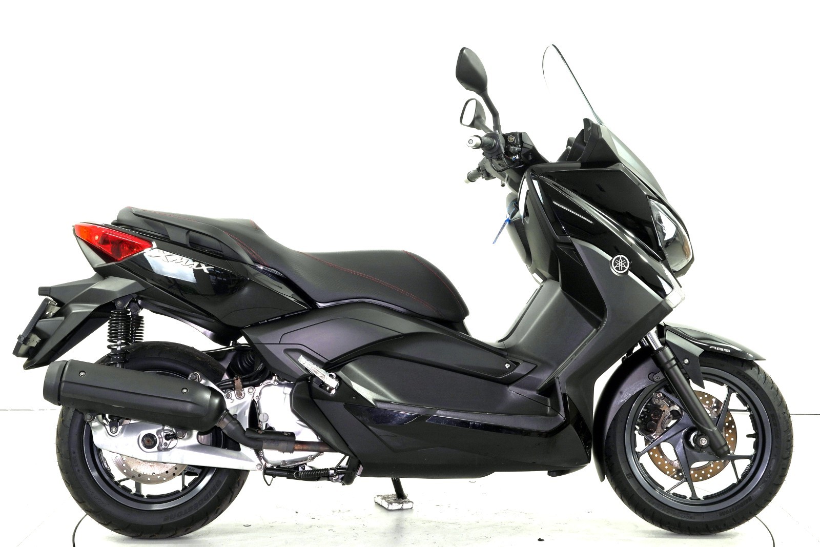YAMAHA YP 125 RA X-Max ABS-showroom-element-3